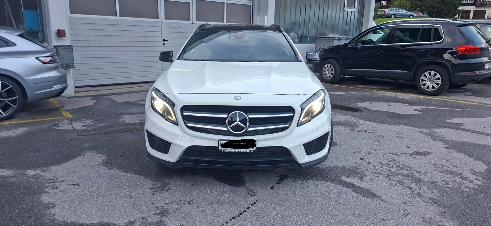 MERCEDES-BENZ GLA 250 4m — zdjęcie 2
