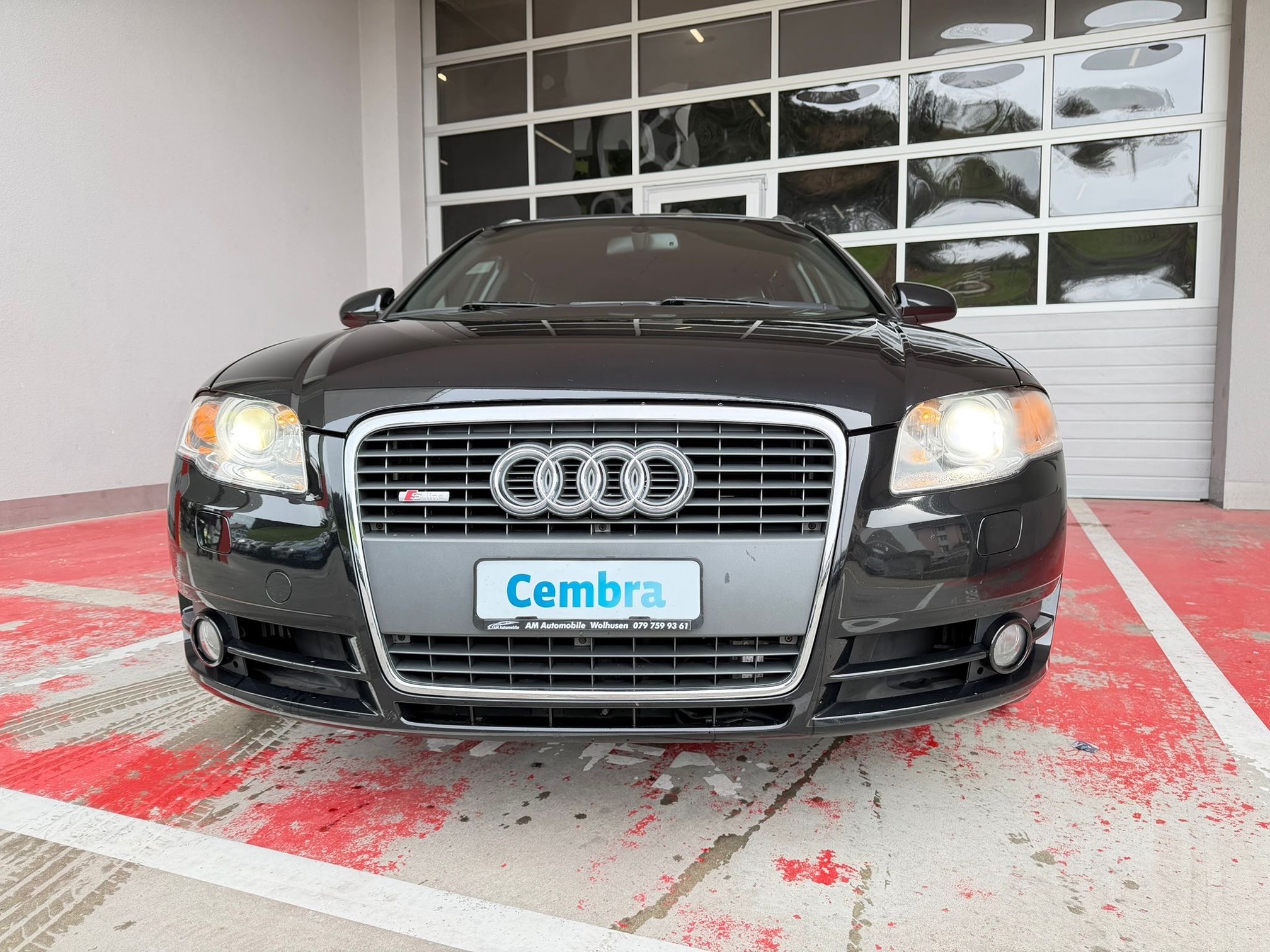 AUDI A4 Av. 3.0TDI qu. — zdjęcie 8