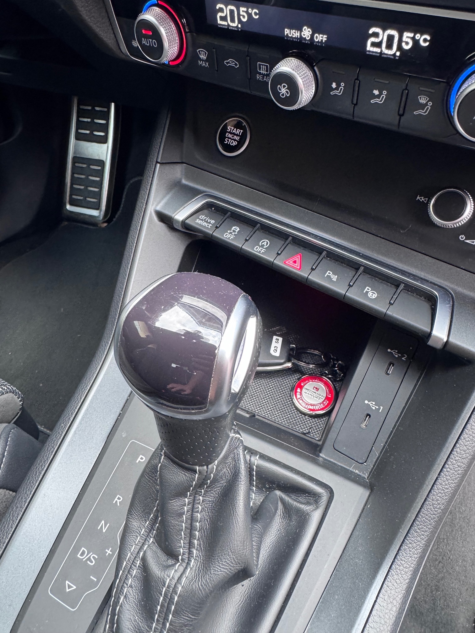 AUDI Q3 SB 40 TDI qu — zdjęcie 11