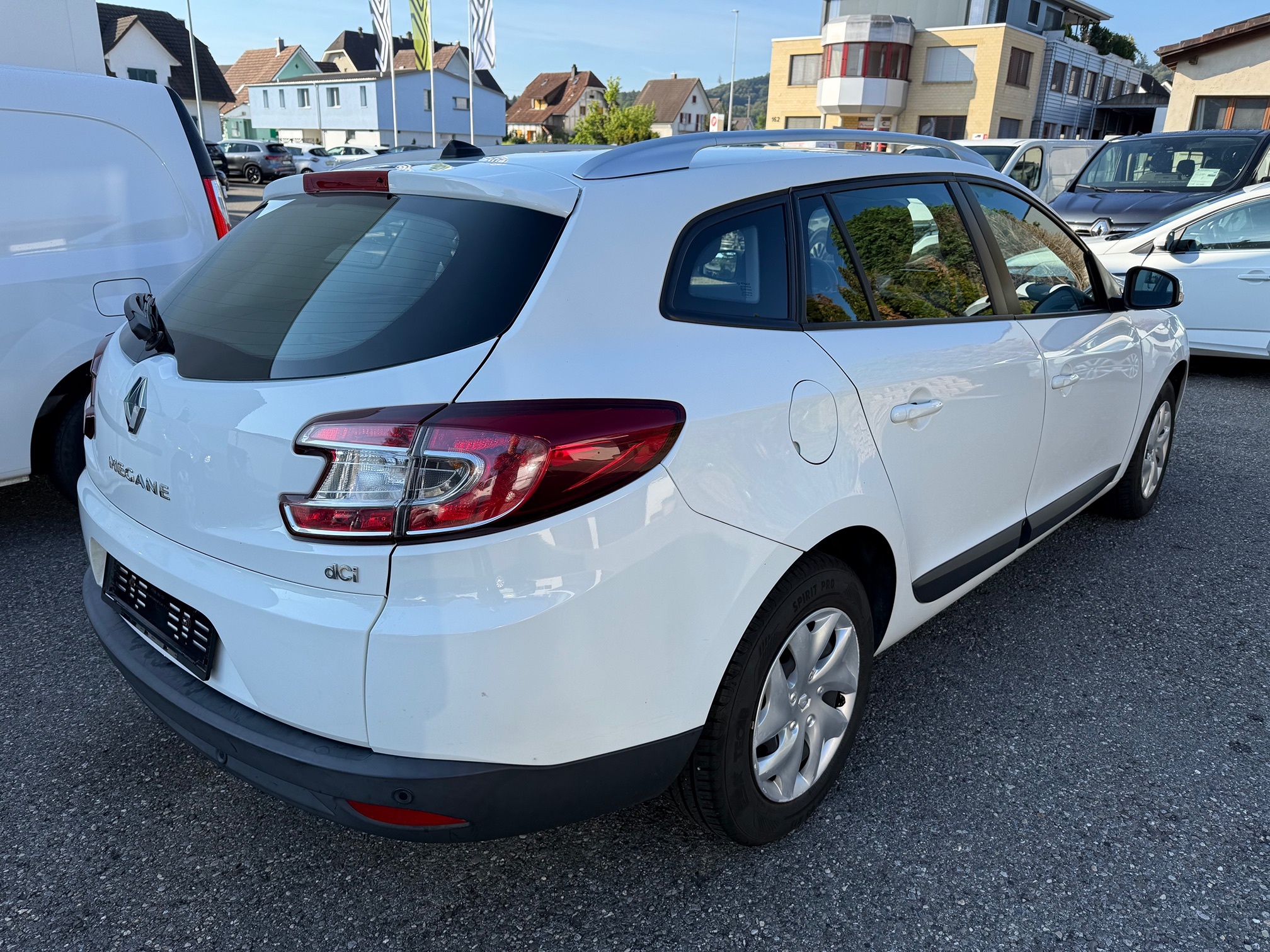 RENAULT Megane dCi110 EDC — zdjęcie 6