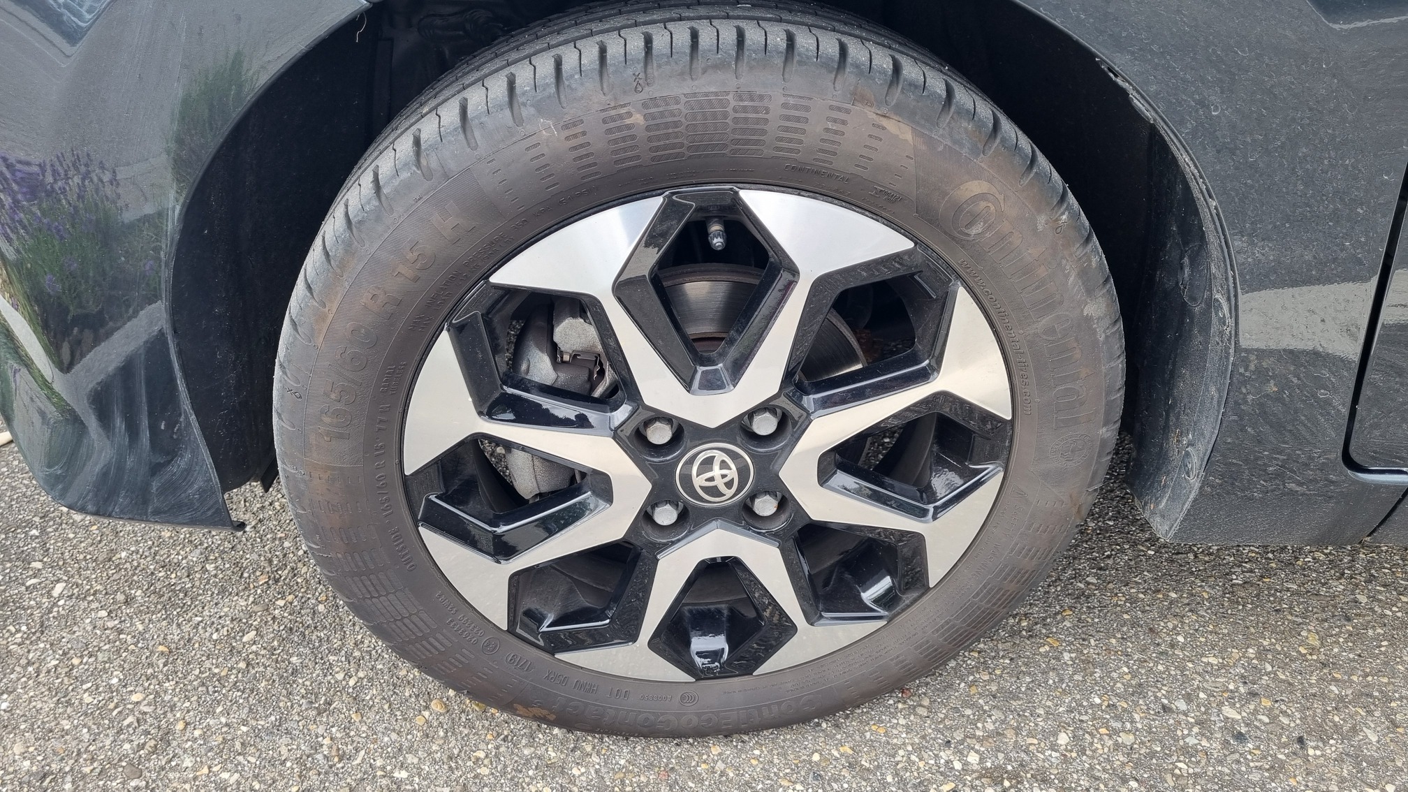TOYOTA Aygo 1.0 — zdjęcie 7