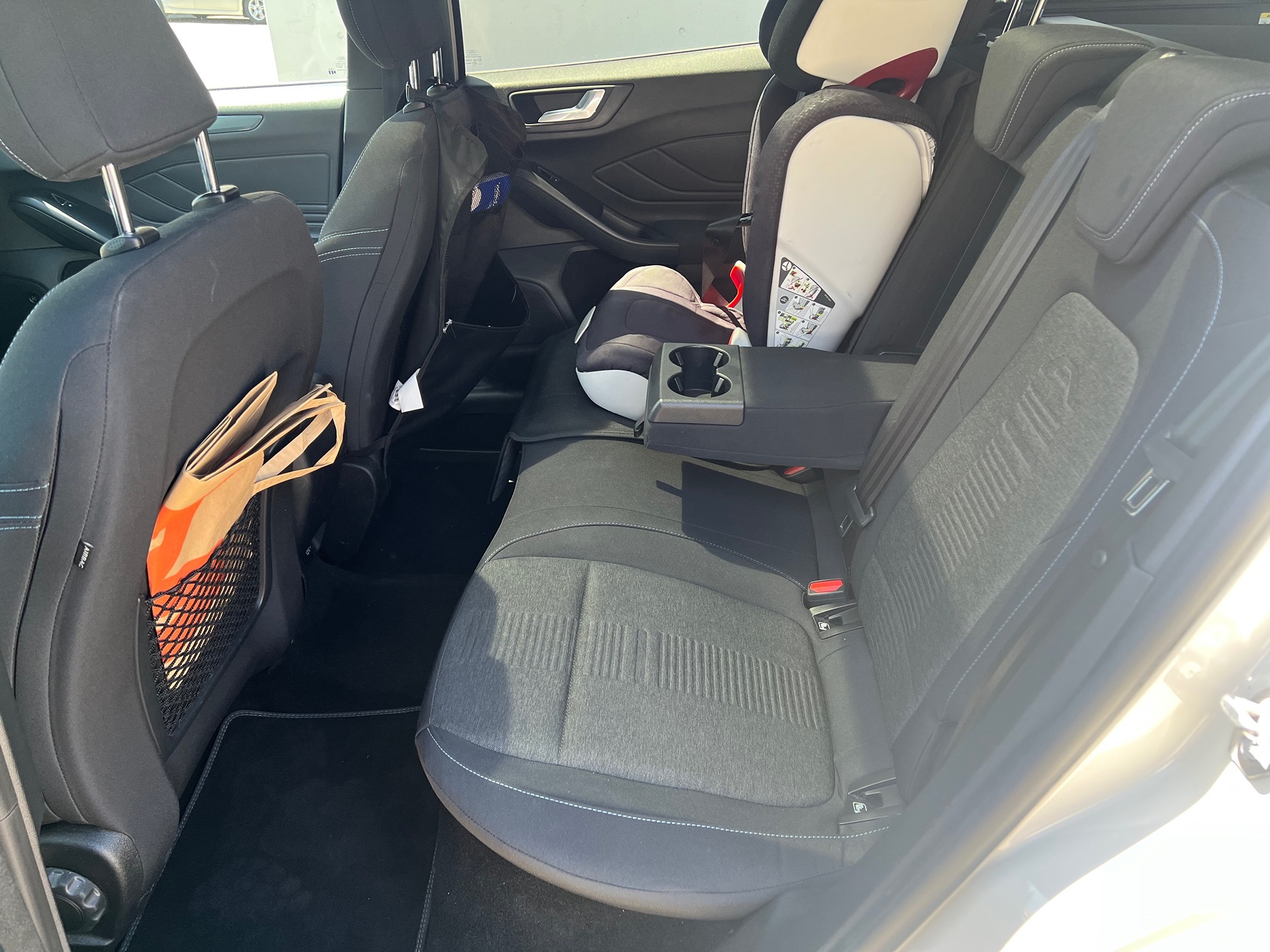 FORD Focus 1.5 SCTi — zdjęcie 14