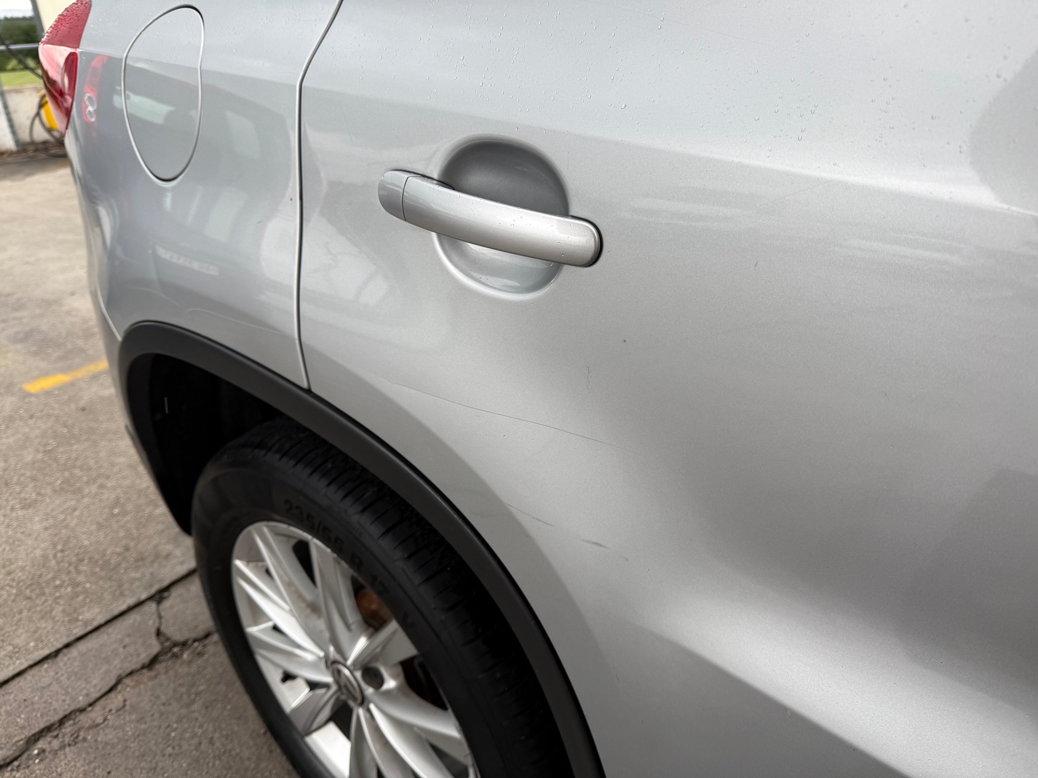 VW Tiguan 2.0 — zdjęcie 6