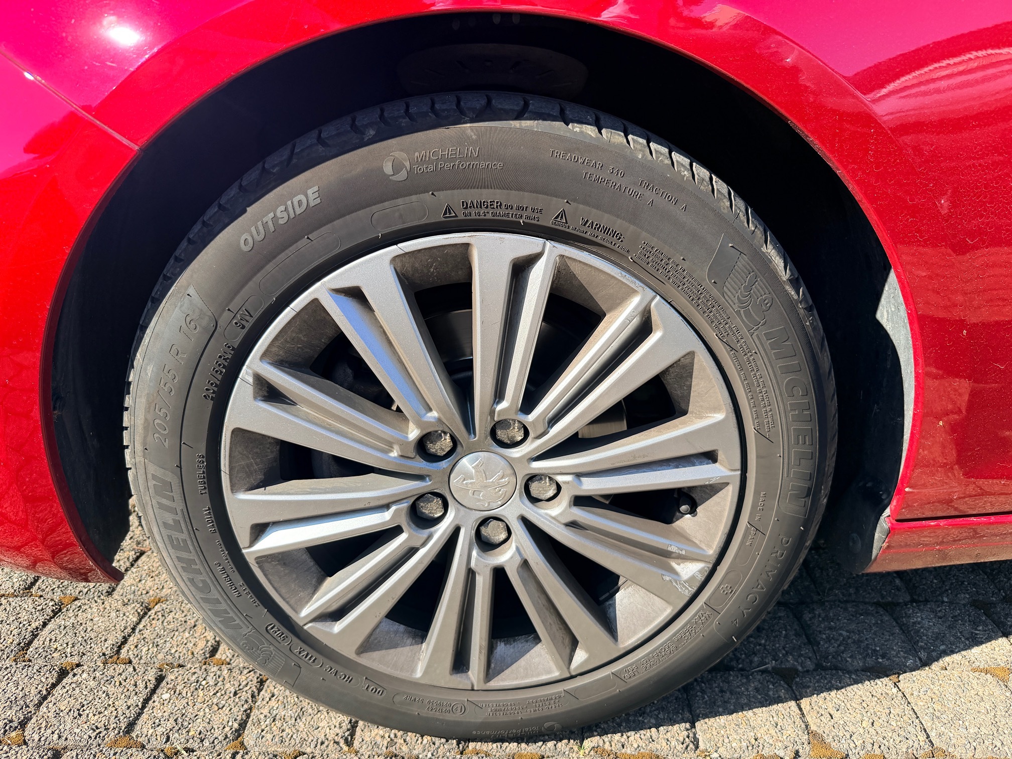PEUGEOT 308 1.2i STT — zdjęcie 9