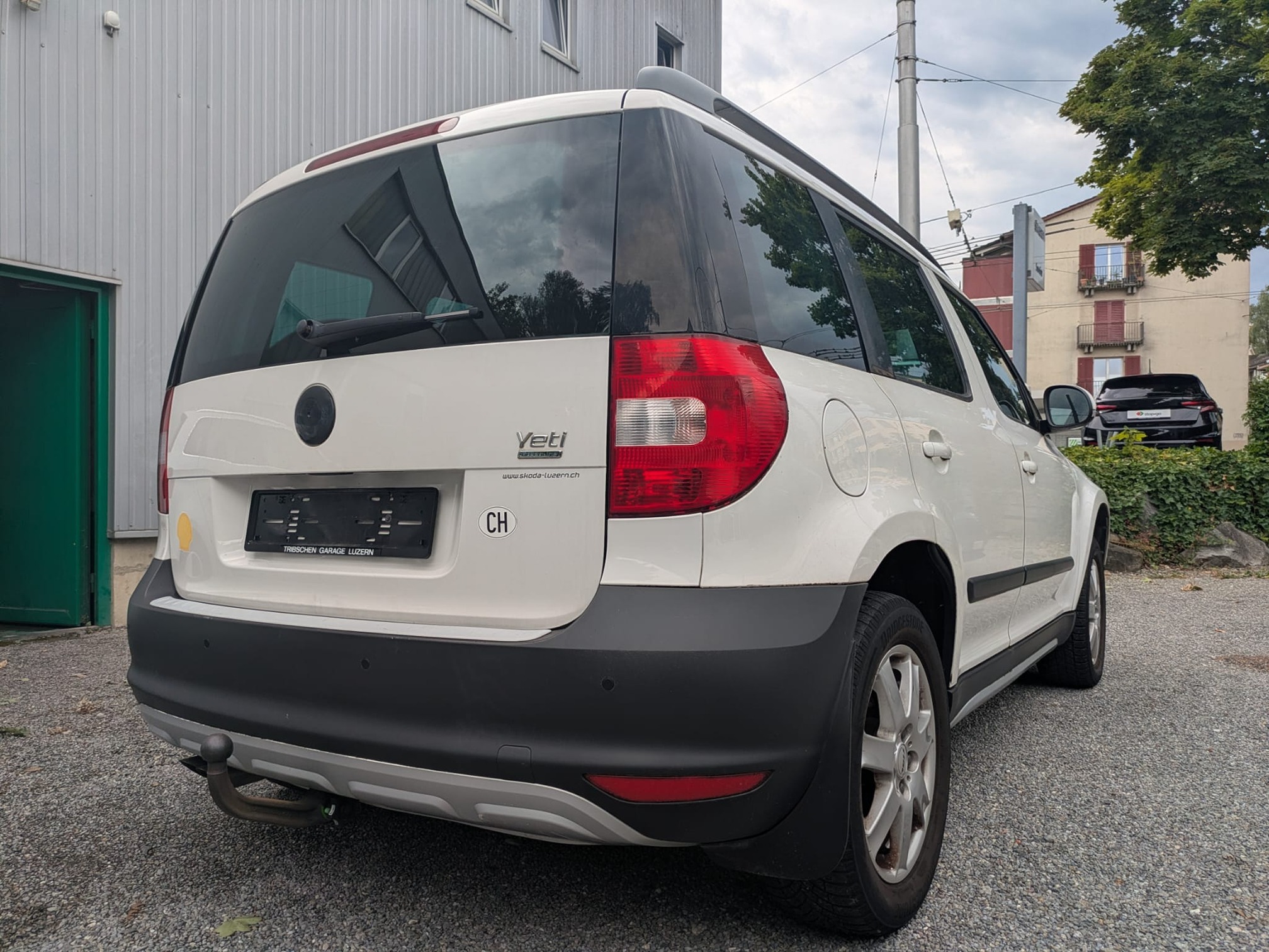 SKODA Yeti 1.6Greenline — zdjęcie 12