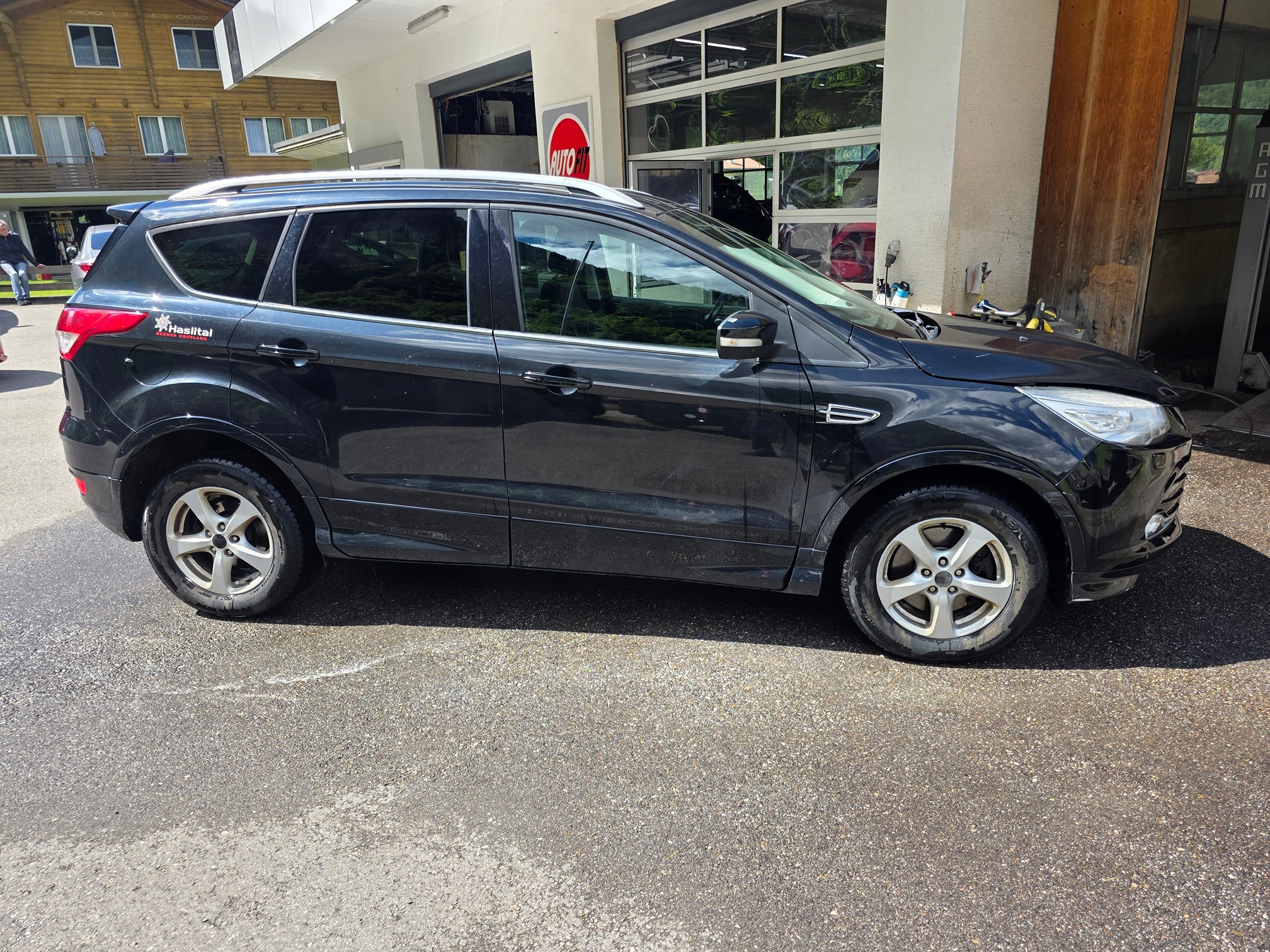 FORD Kuga 2.0 TDCi 4x4 — zdjęcie 4