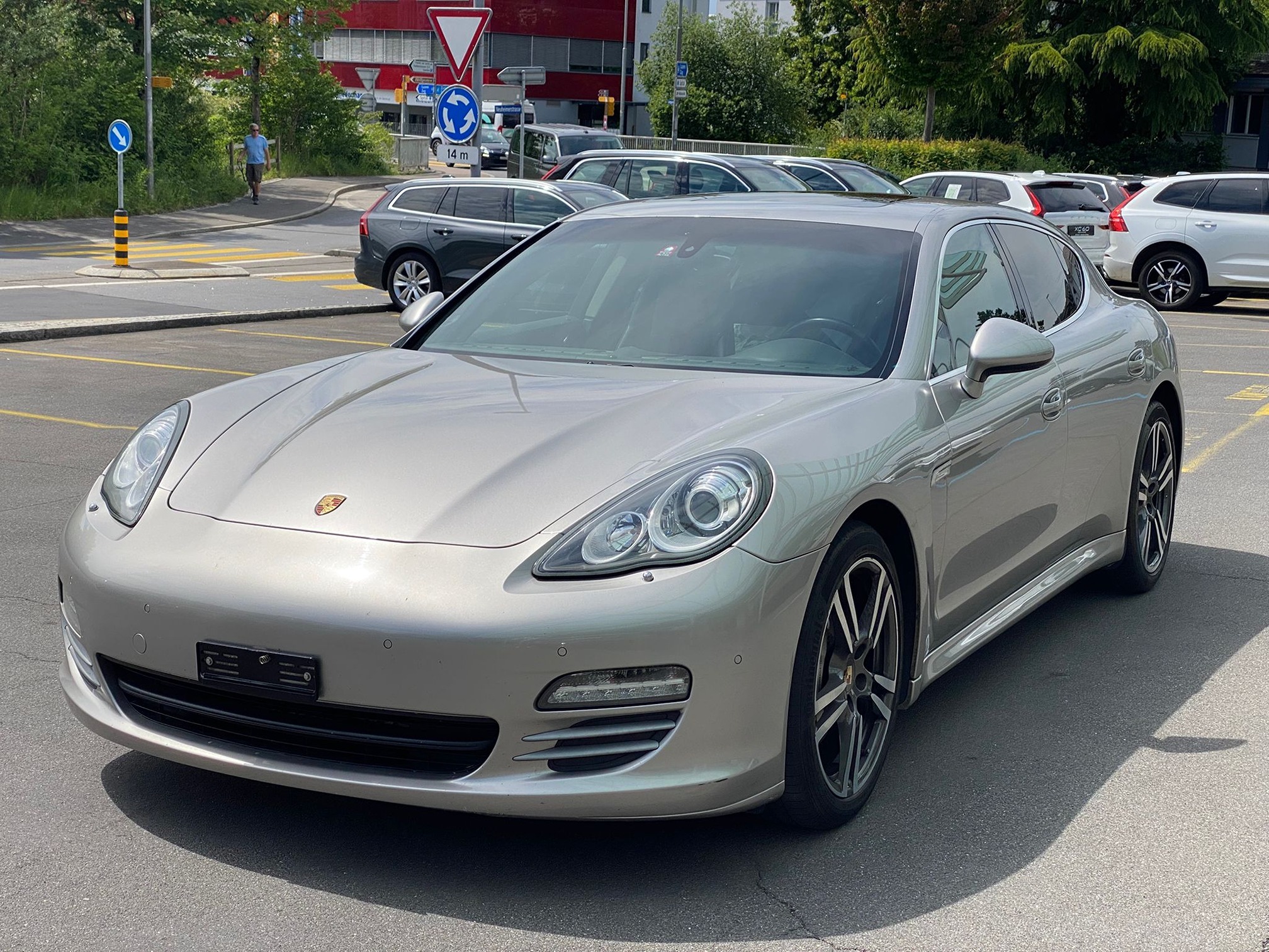 PORSCHE Panamera 4 S — zdjęcie 1