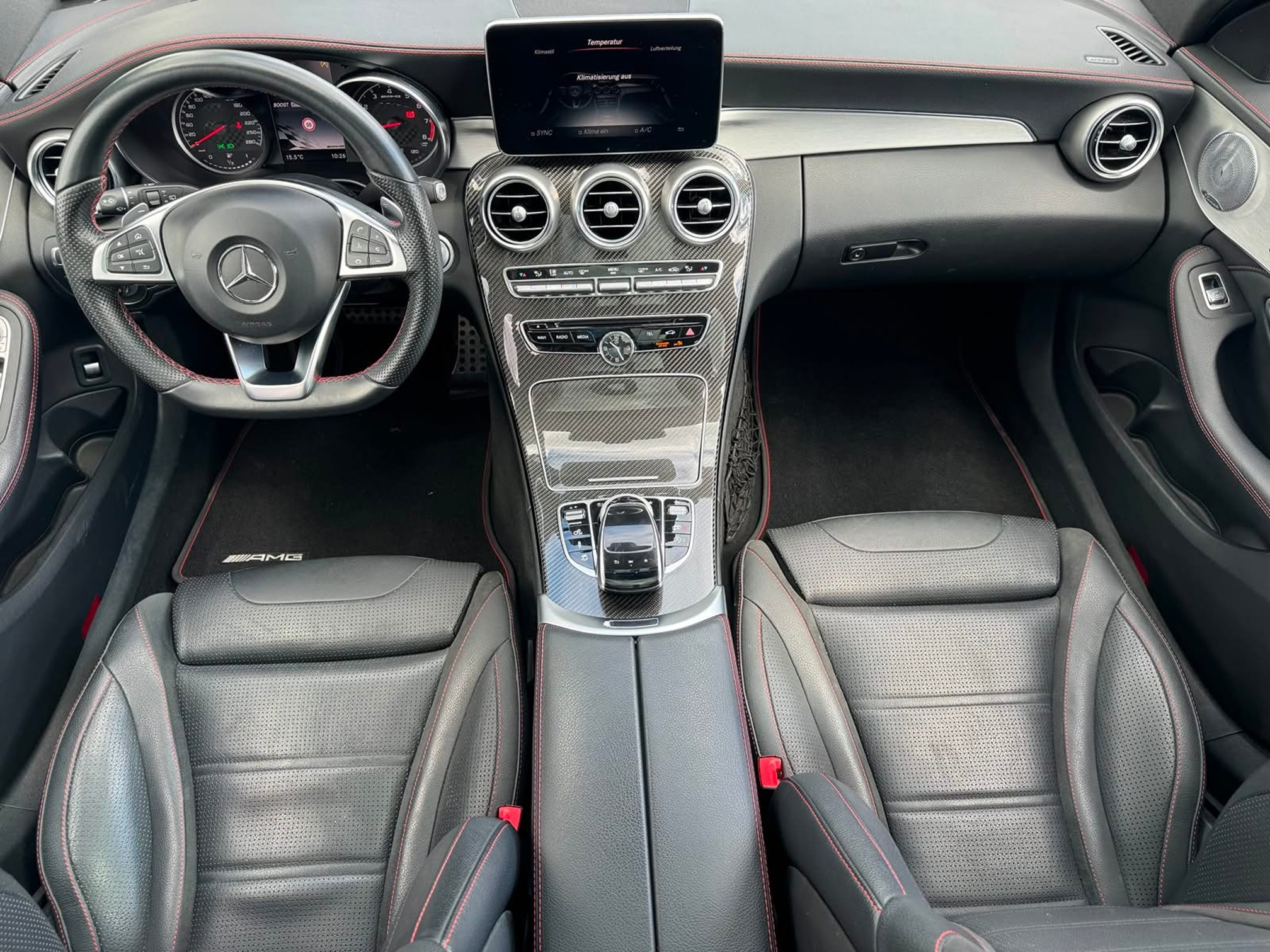 MERCEDES-BENZ AMG C 43 — zdjęcie 15