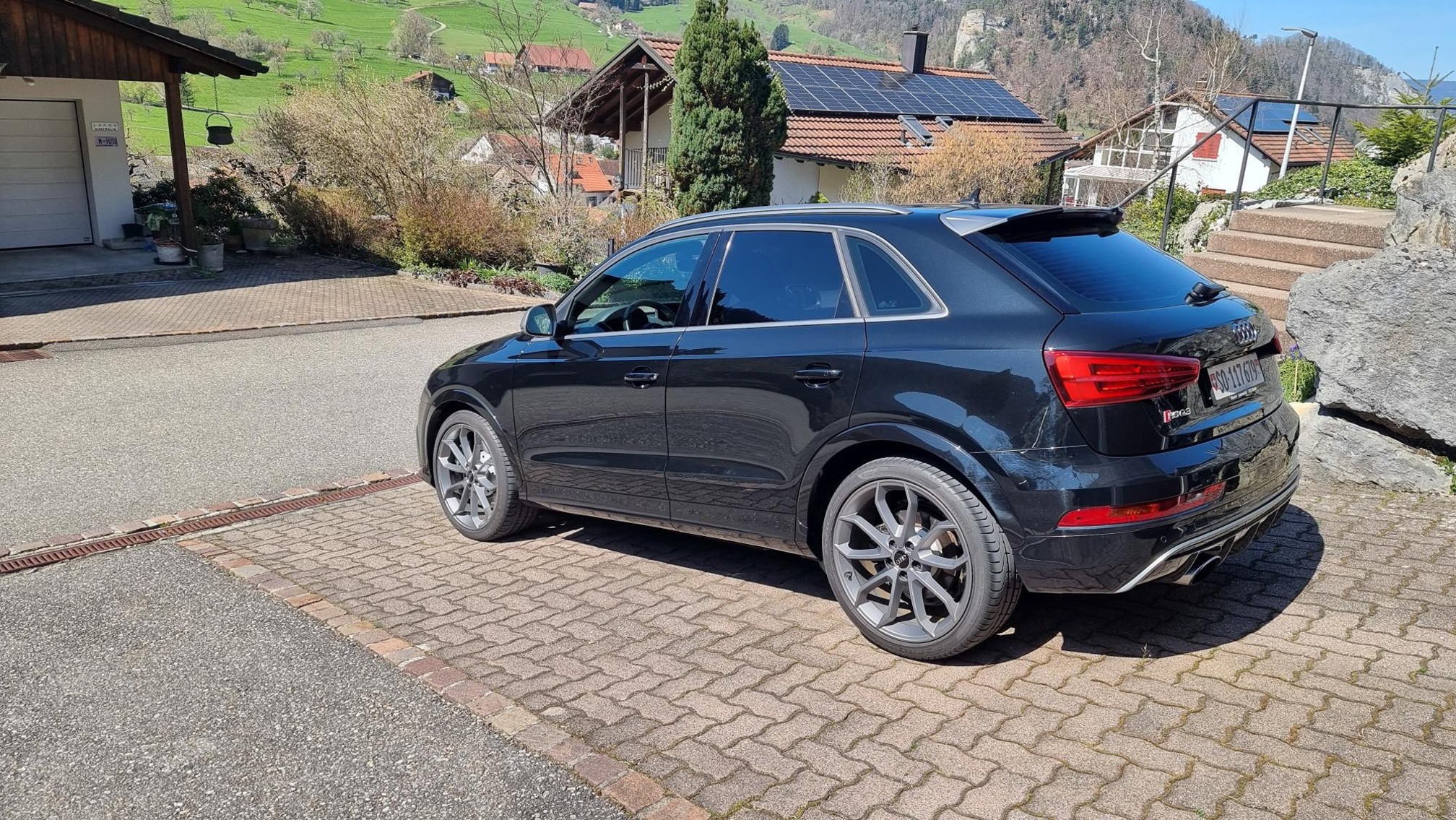 AUDI RS Q3 Perf. — zdjęcie 2