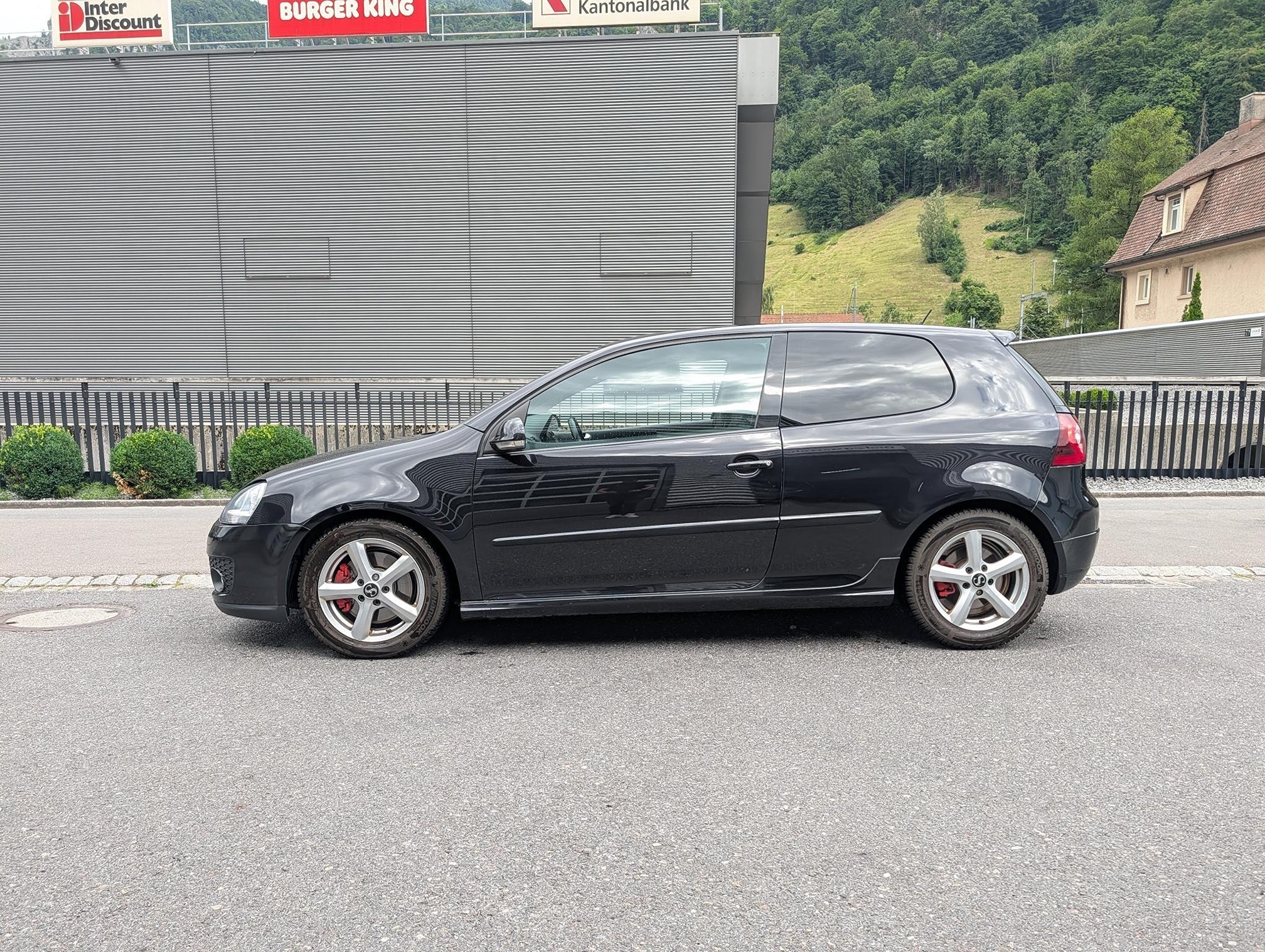 VW Golf GTI Edition 30 — zdjęcie 2