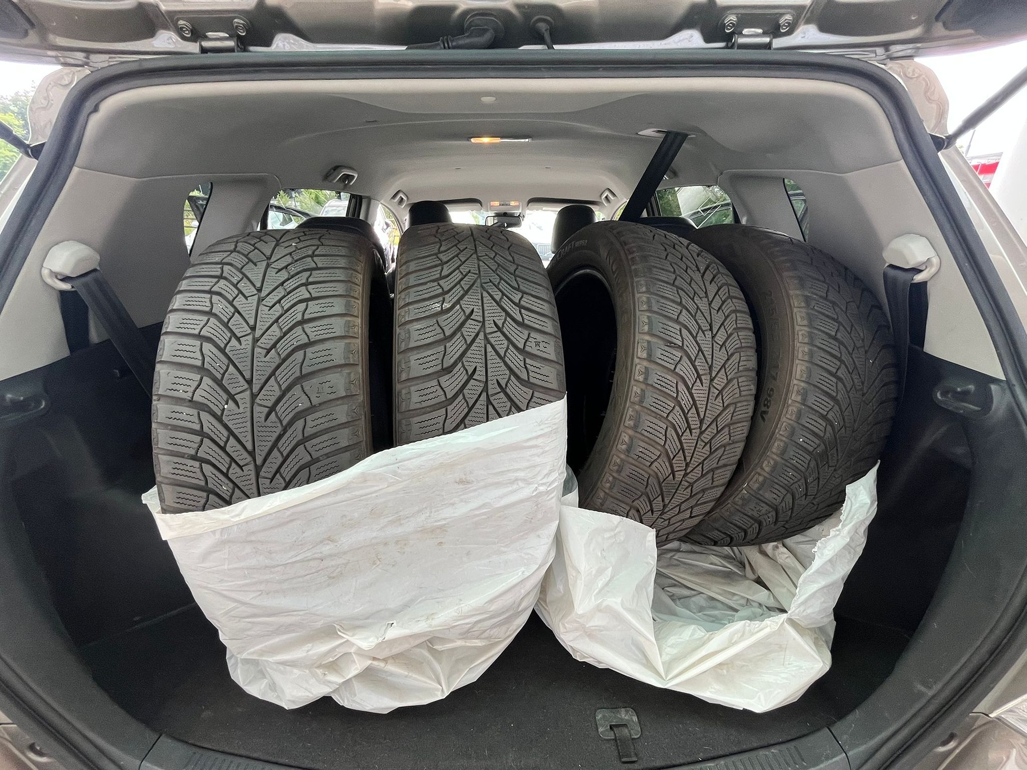 TOYOTA Verso — zdjęcie 9