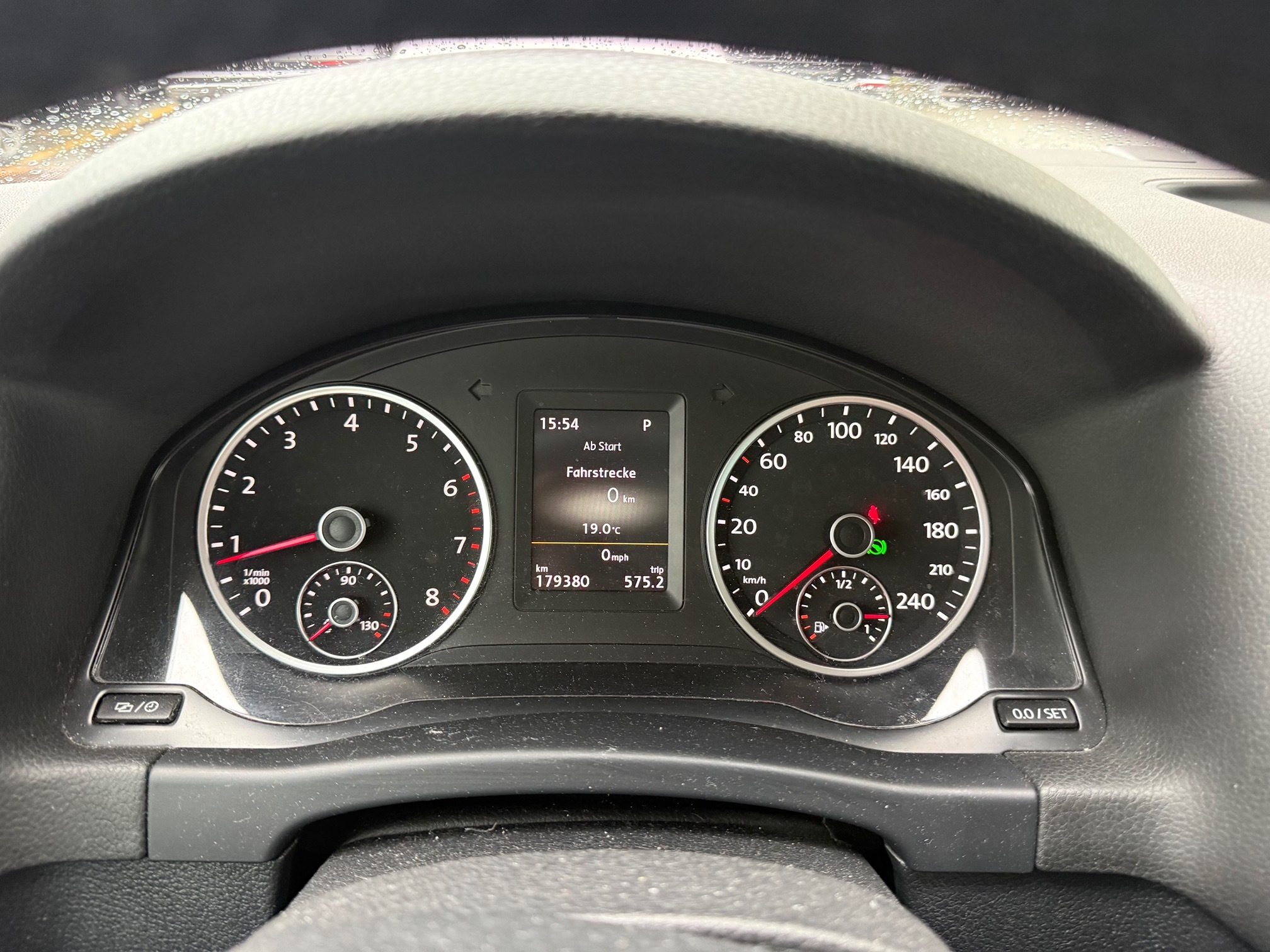 VW Tiguan 2.0 — zdjęcie 13