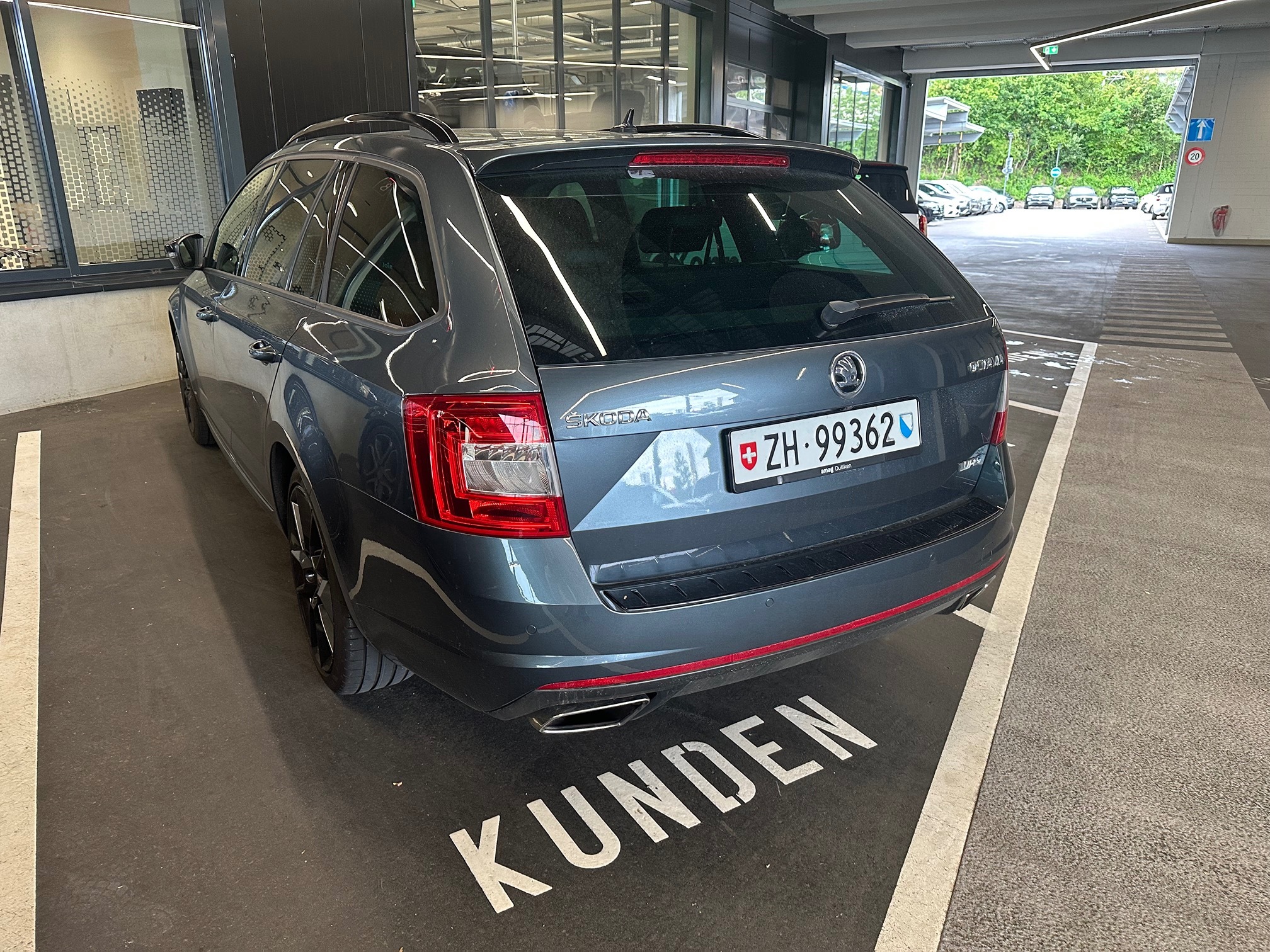SKODA Octavia Combi RS — zdjęcie 5