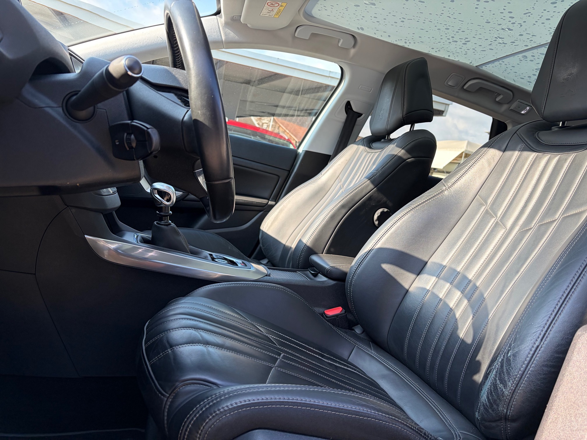 PEUGEOT 308 SW e-THP — zdjęcie 11