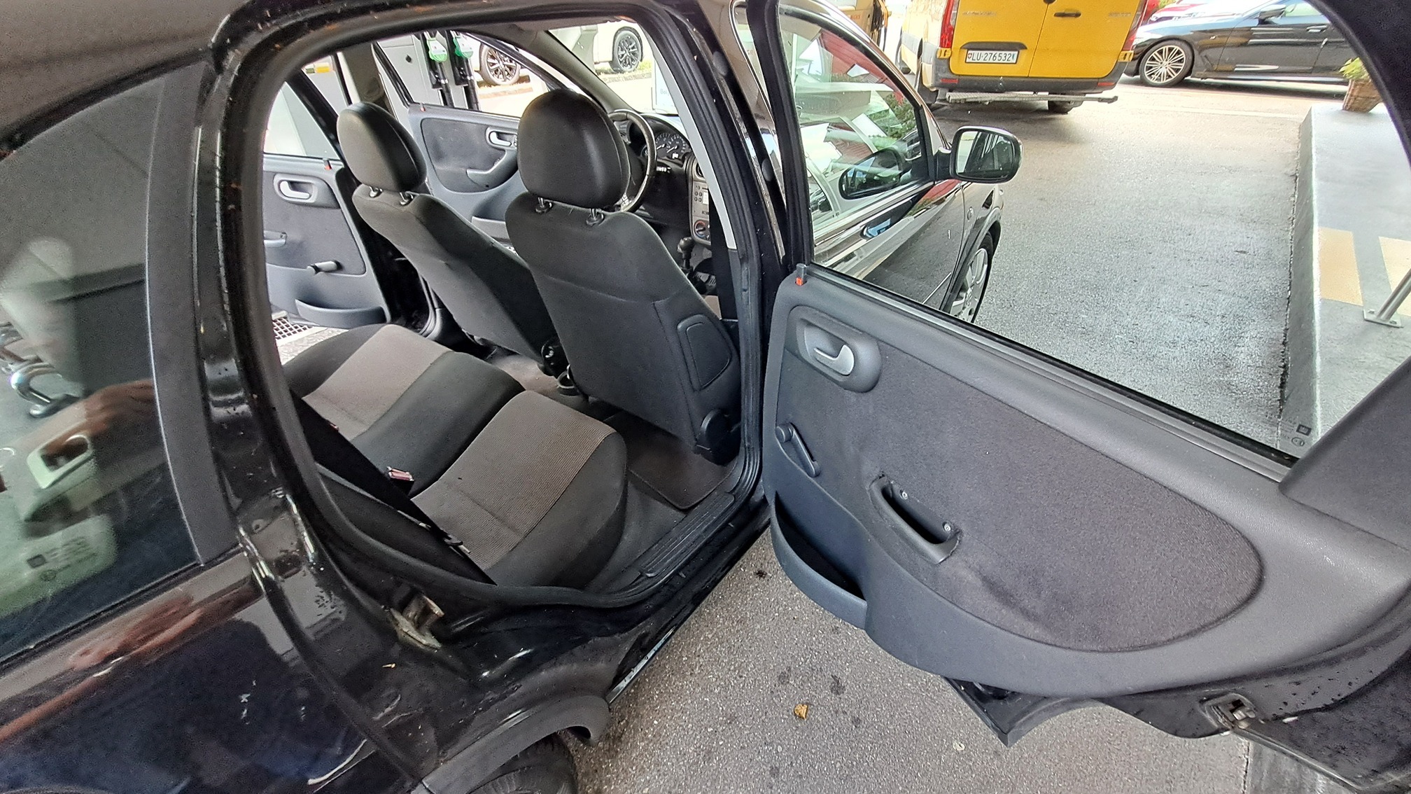 OPEL Corsa C10 — zdjęcie 6