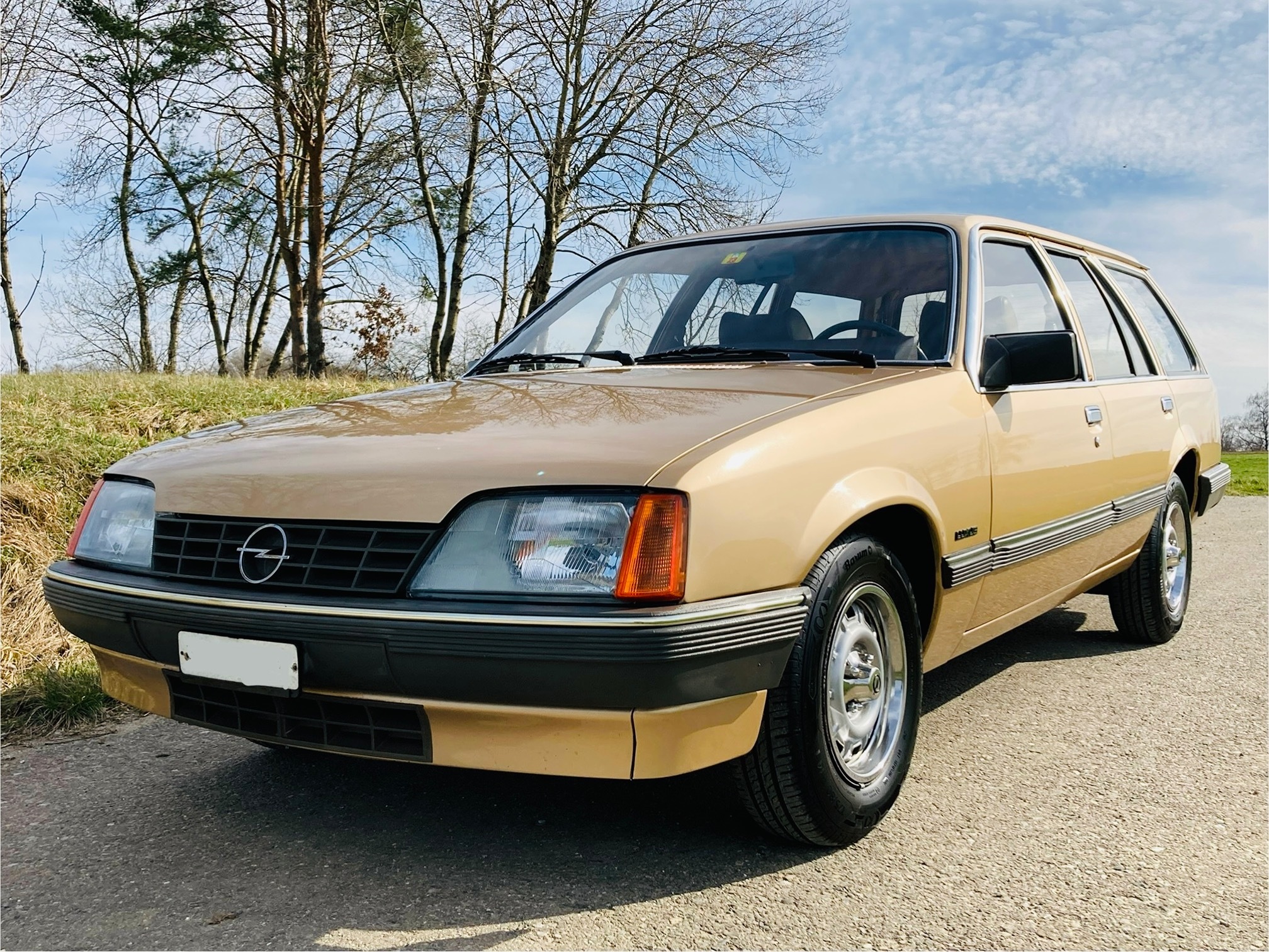 OPEL REKORD CARAVAN VETERAN, wie neu! — zdjęcie 12