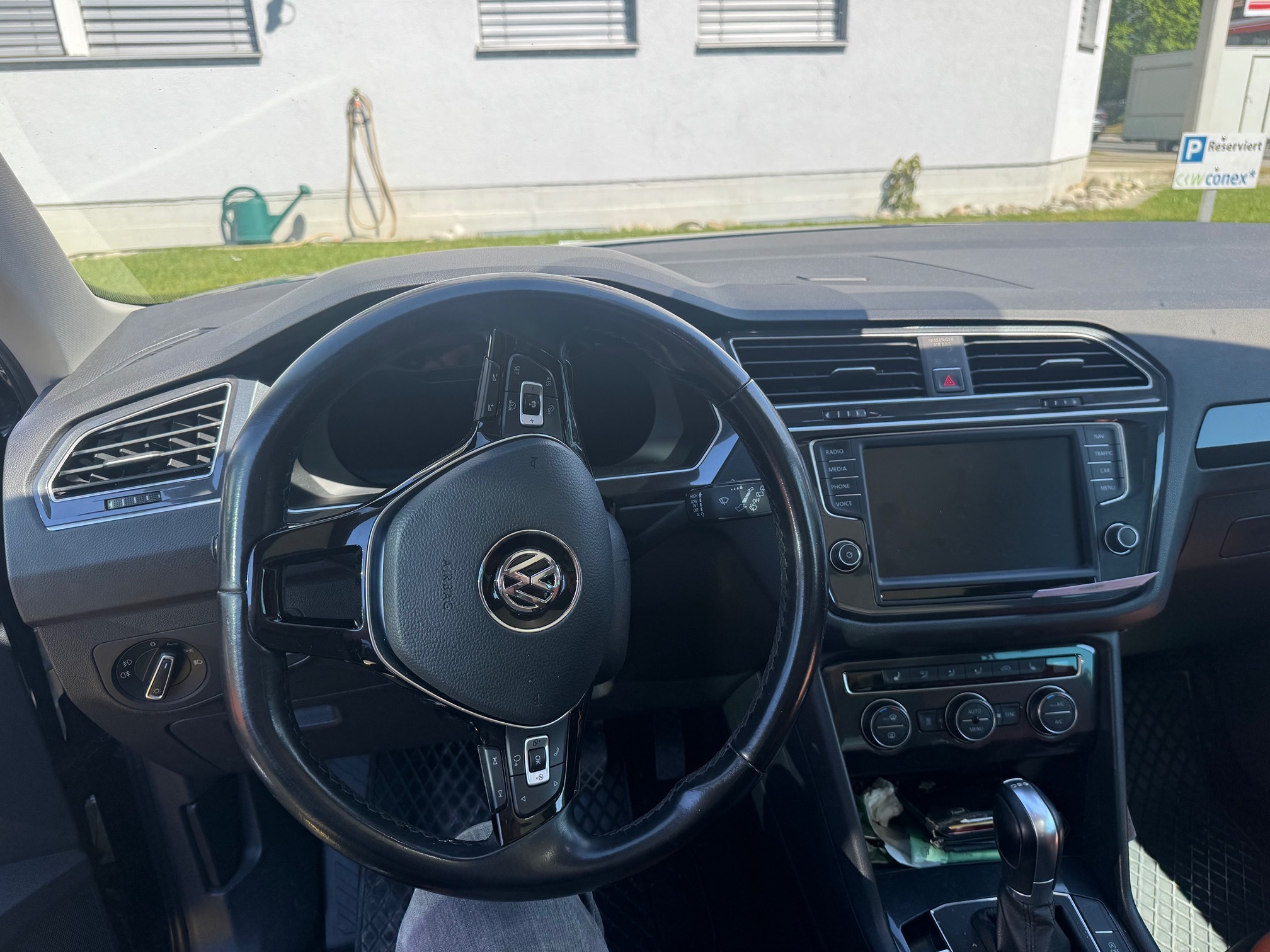 VW Tiguan 2.0 TSI 4M — zdjęcie 10
