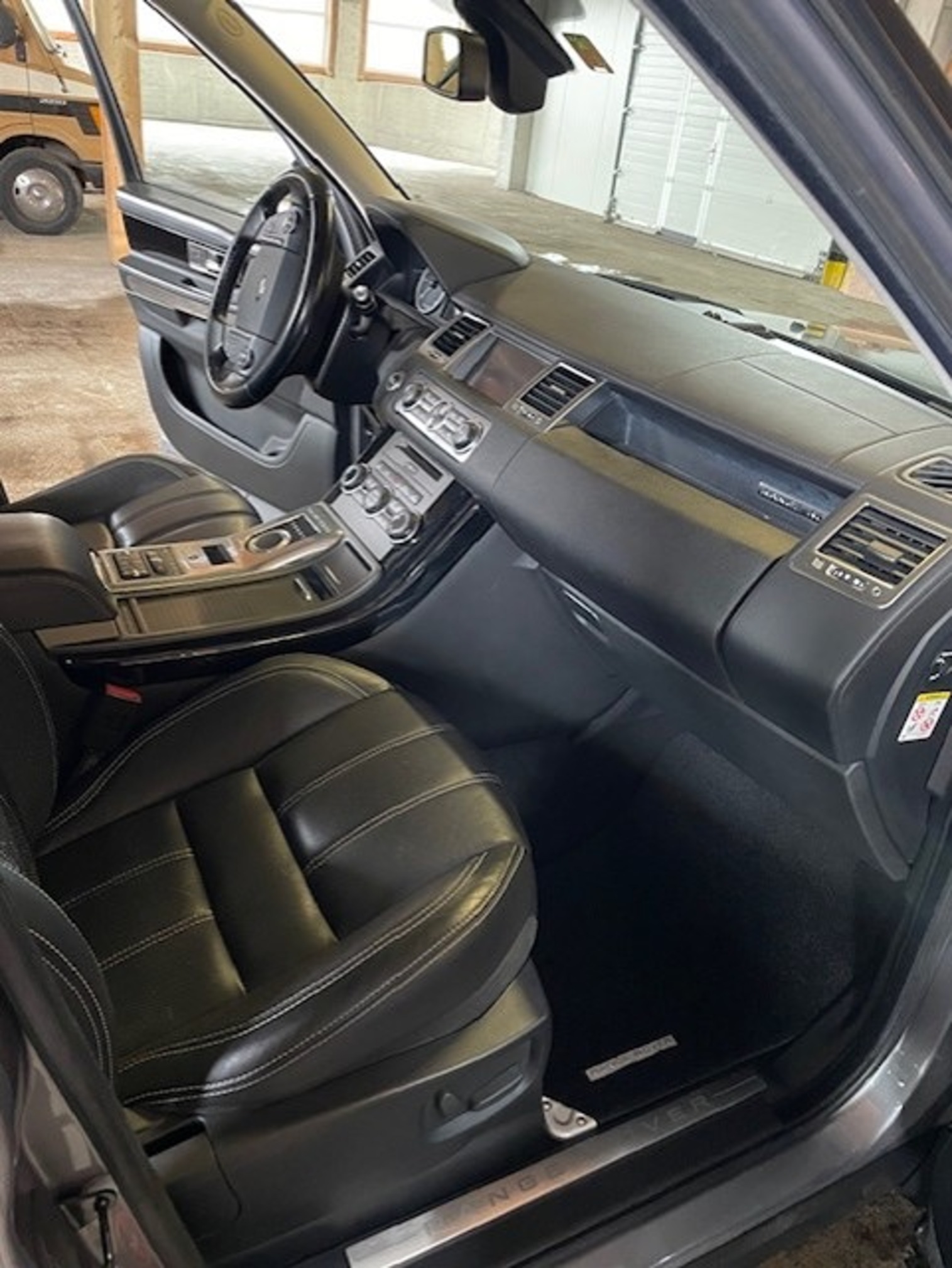 LAND ROVER RR Sport 3.0TD Luxury — zdjęcie 8