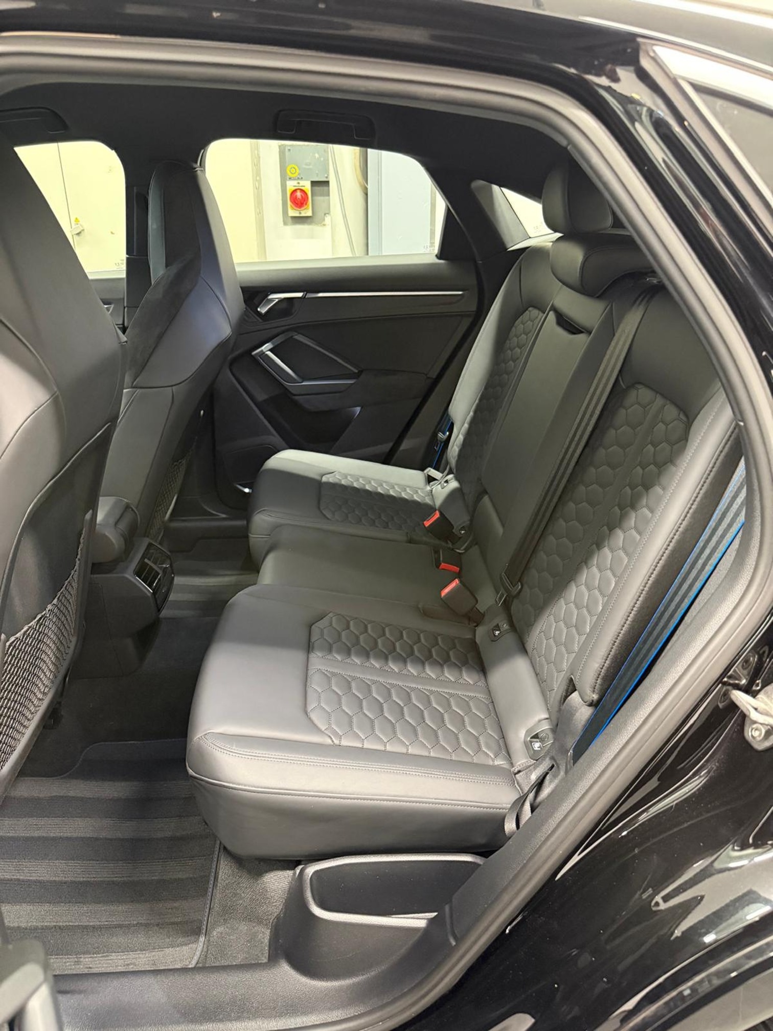 AUDI RS Q3 Sportback — zdjęcie 15