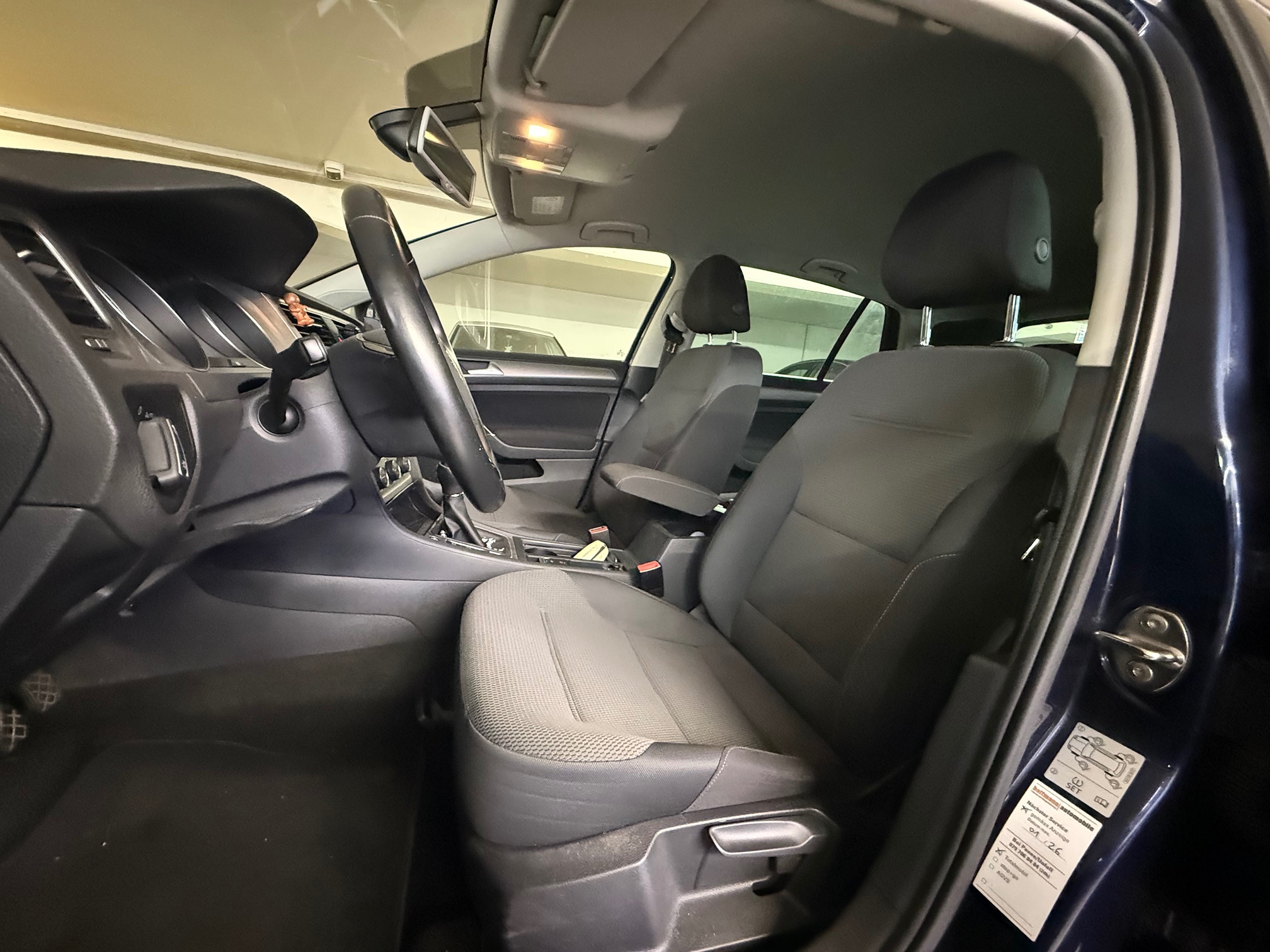 VW GOLF VII 2.0TDI 5 — zdjęcie 9