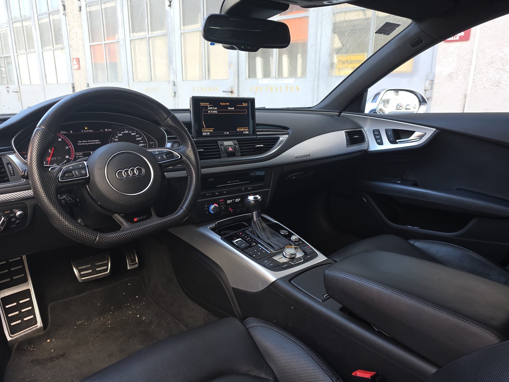 AUDI RS7 — zdjęcie 10