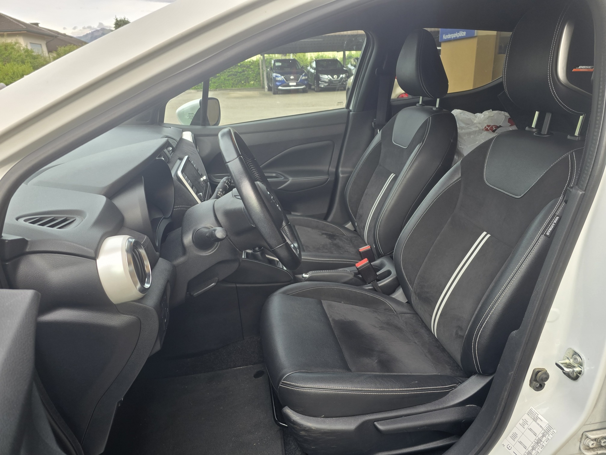 NISSAN Micra — zdjęcie 8