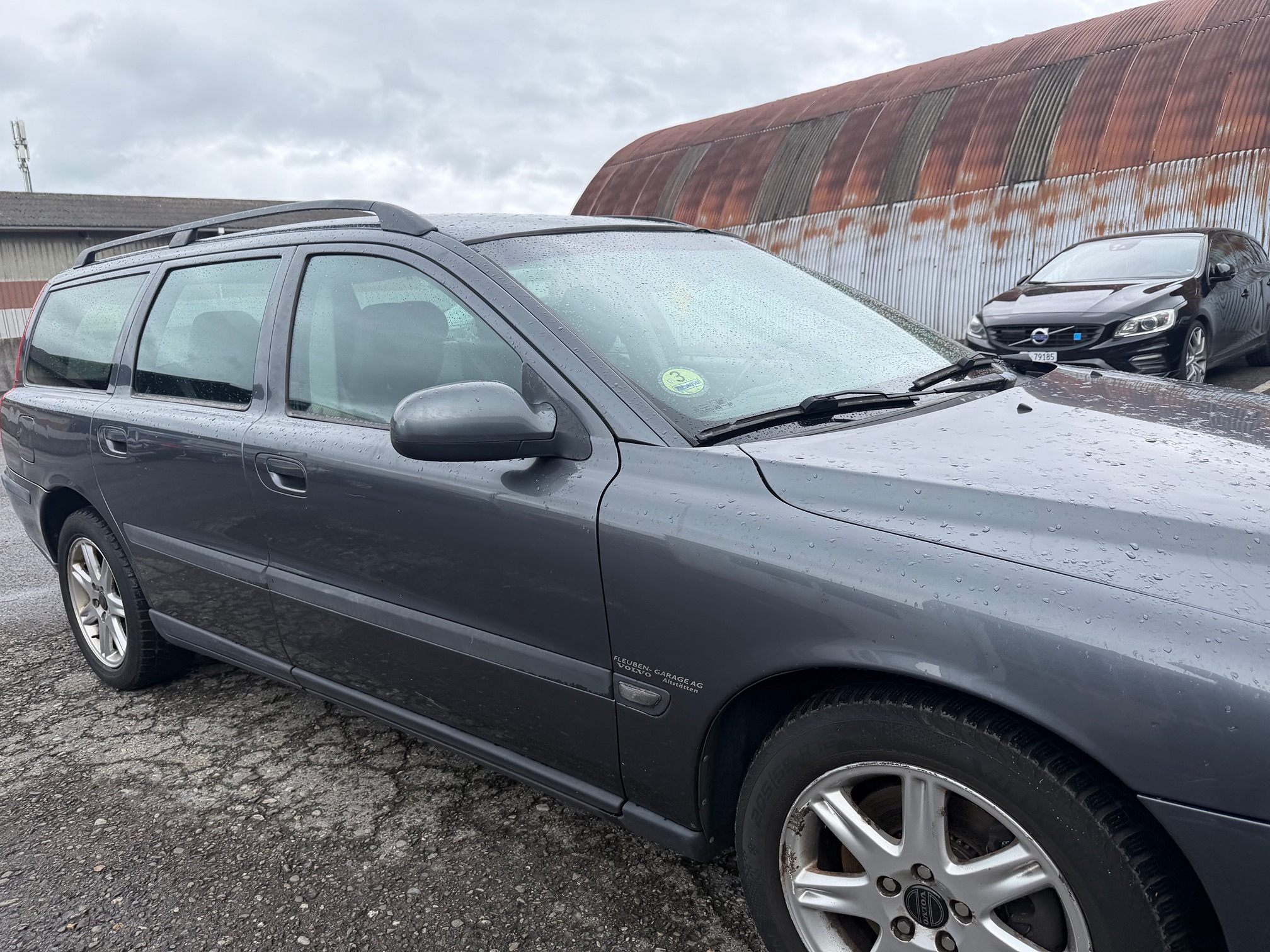 VOLVO V70 D5 — zdjęcie 3