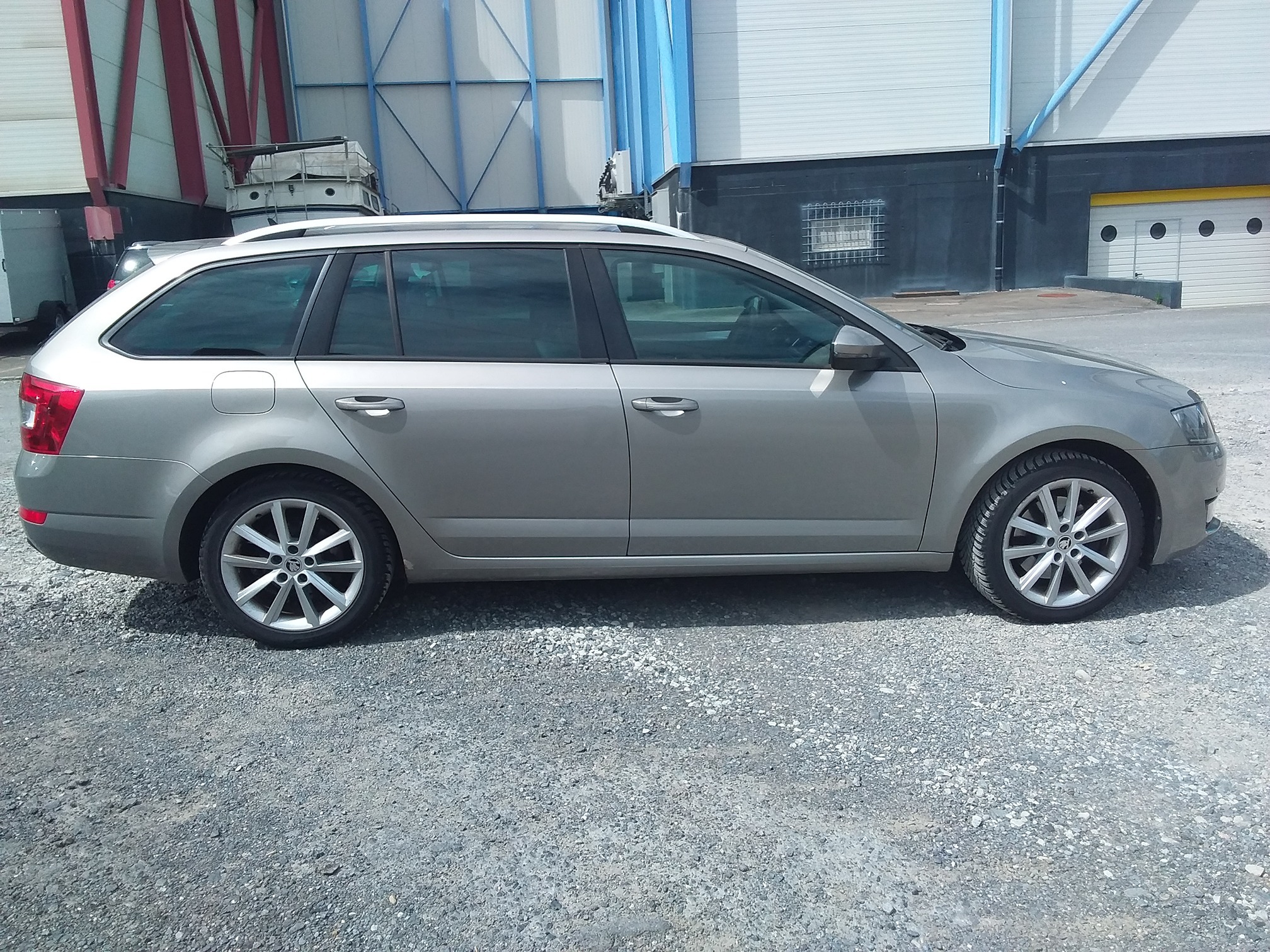 SKODA Octavia 1.8 C 4x4 — zdjęcie 4