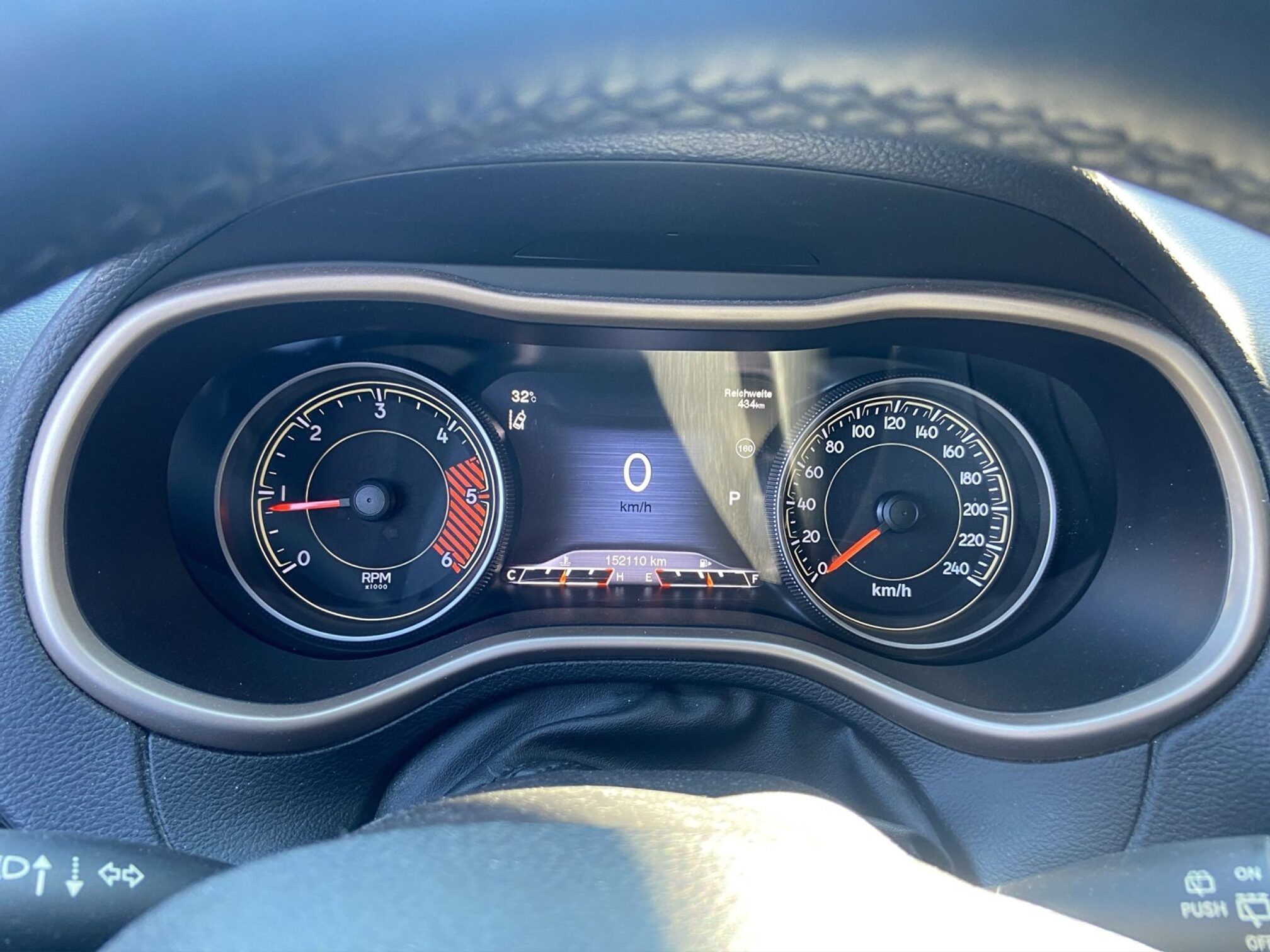 JEEP Cherokee 2.2 TD Limited — zdjęcie 11