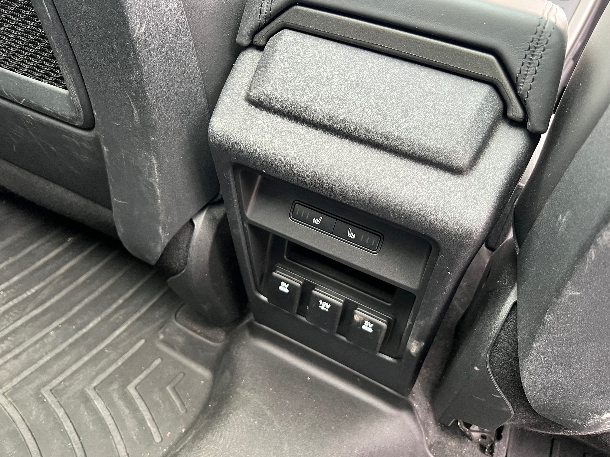 LAND ROVER DiscoverySp.TD4 — zdjęcie 10