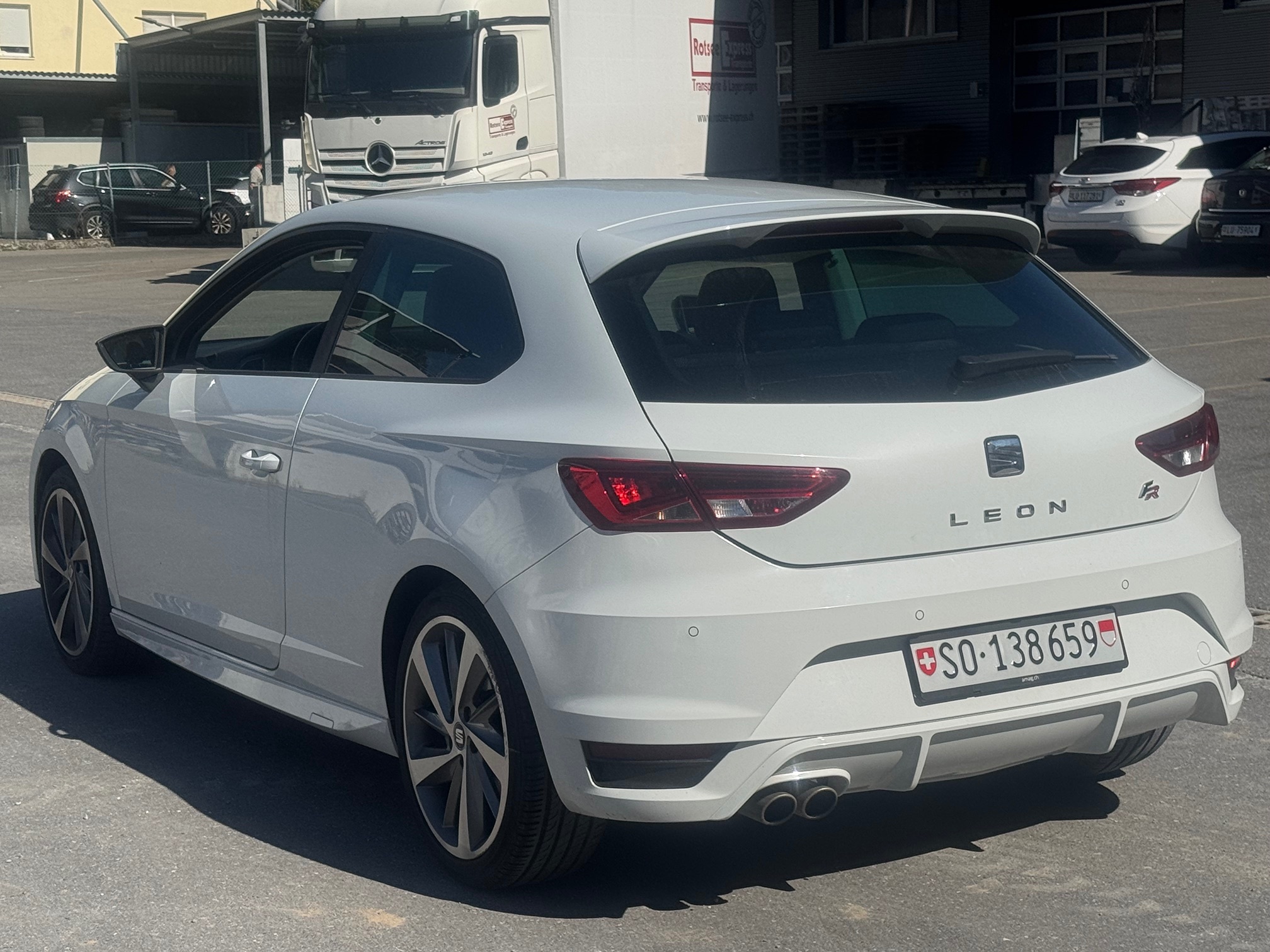 SEAT LEON 1.8 TSI — zdjęcie 4