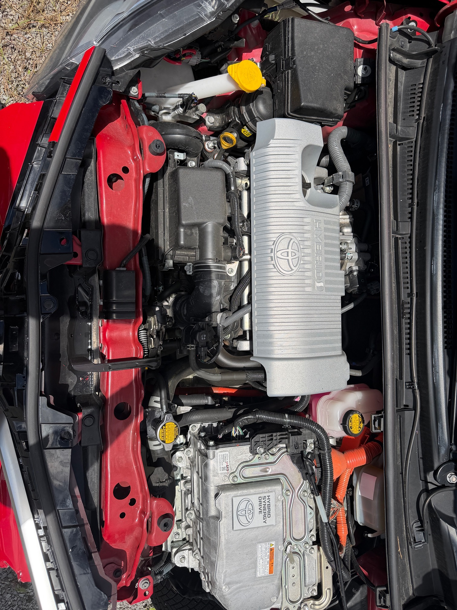 TOYOTA Yaris Hybrid — zdjęcie 9