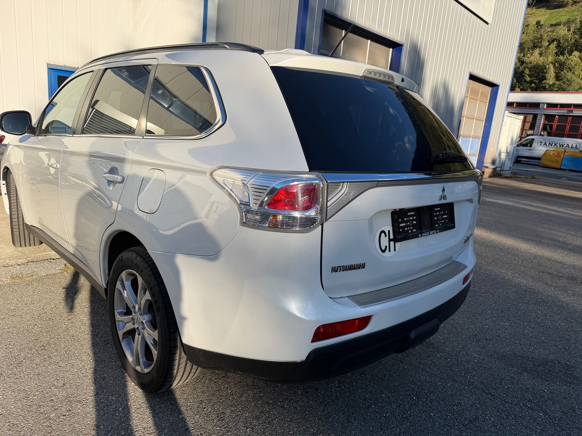 MITSUBISHI Outlander 2.2 DID "Navigator" — zdjęcie 7