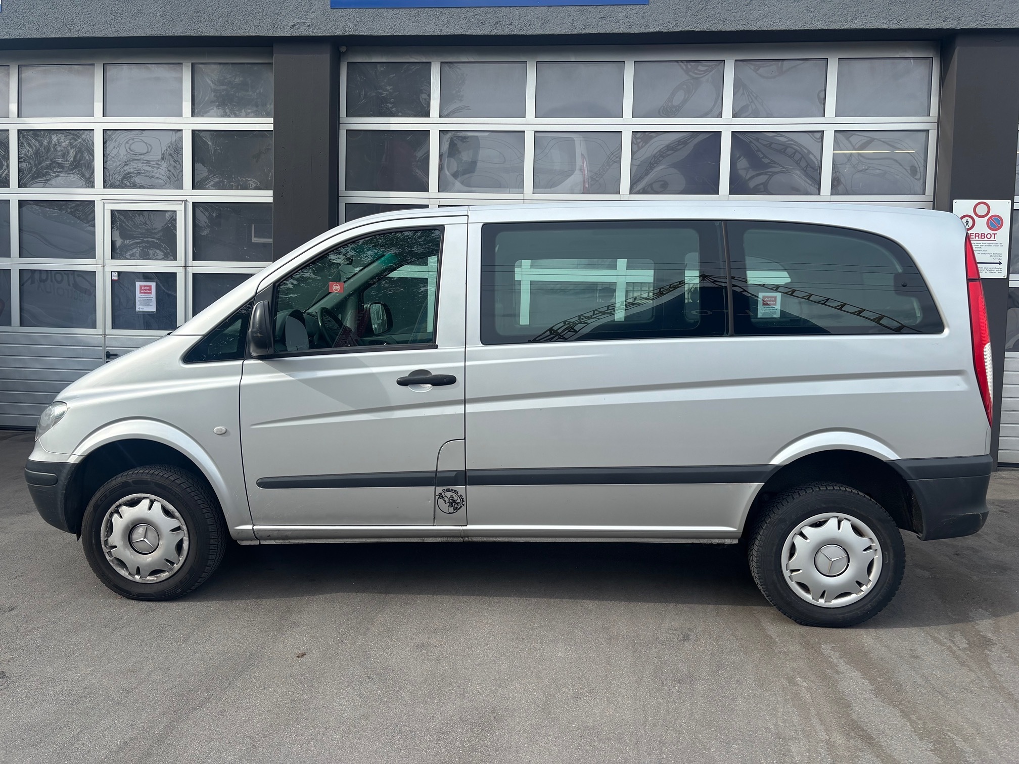 MERCEDES-BENZ Vito 115 CDI — zdjęcie 2
