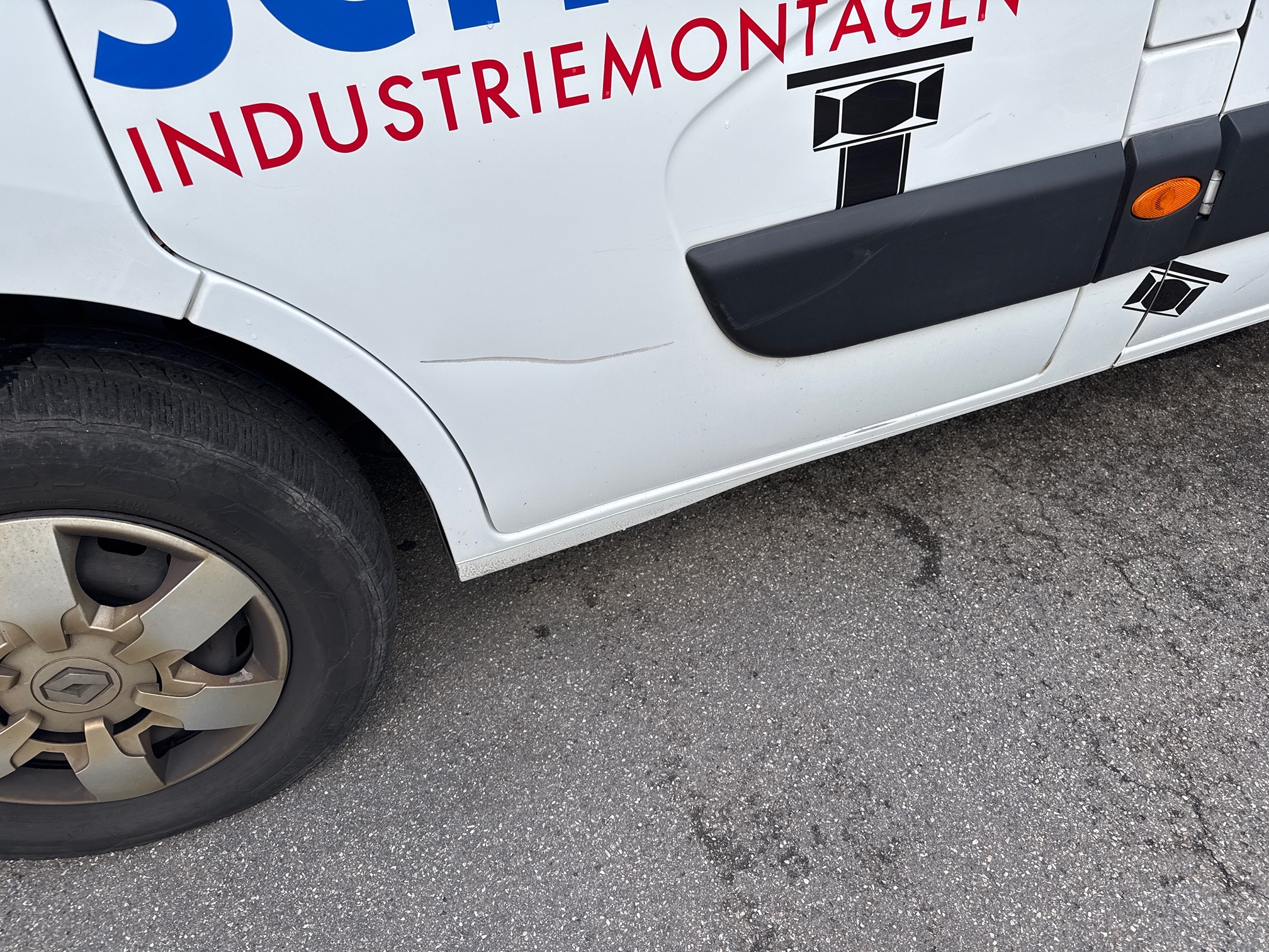 RENAULT Master T35 dCi135 — zdjęcie 6
