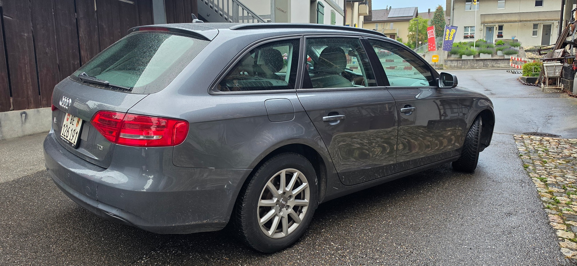AUDI A4 Avant 2.0TDI — zdjęcie 4