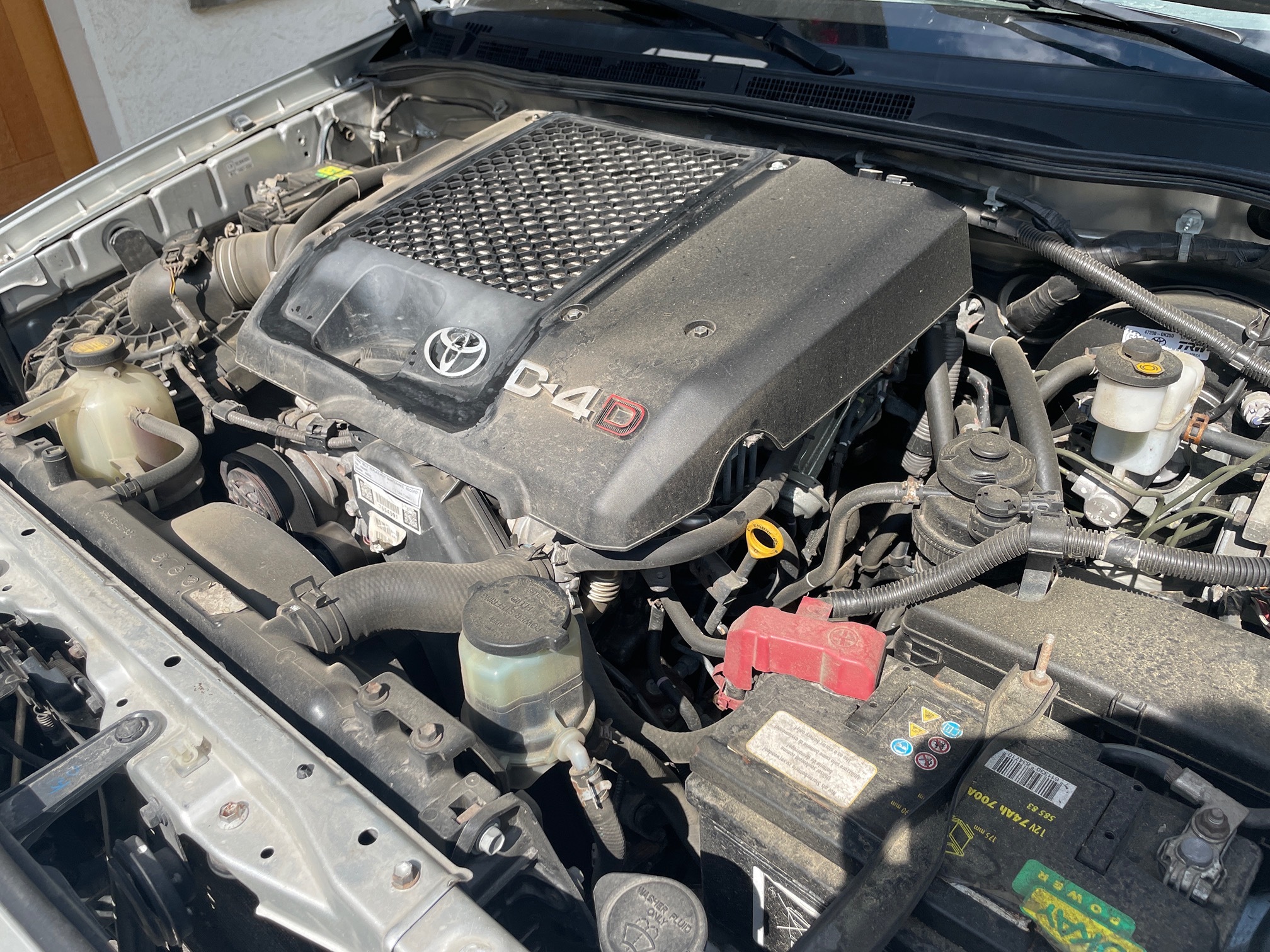 TOYOTA Hilux 4WD D-4D — zdjęcie 12