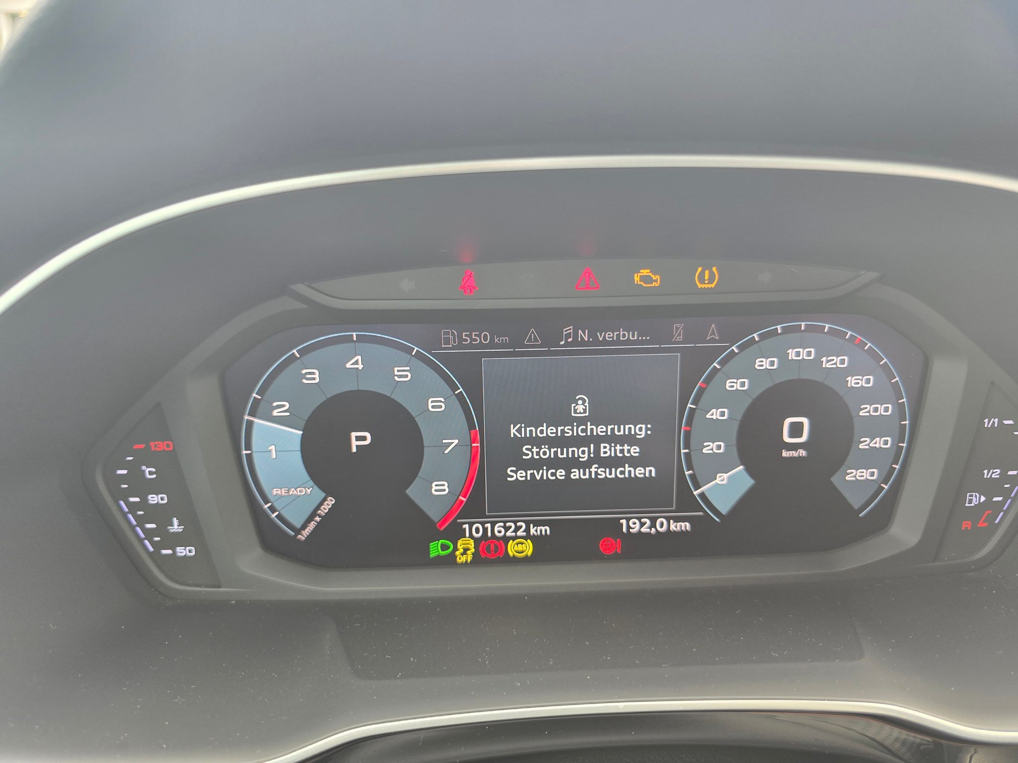 AUDI Q3 45 TFSI S line quattro S-Tronic  — zdjęcie 9