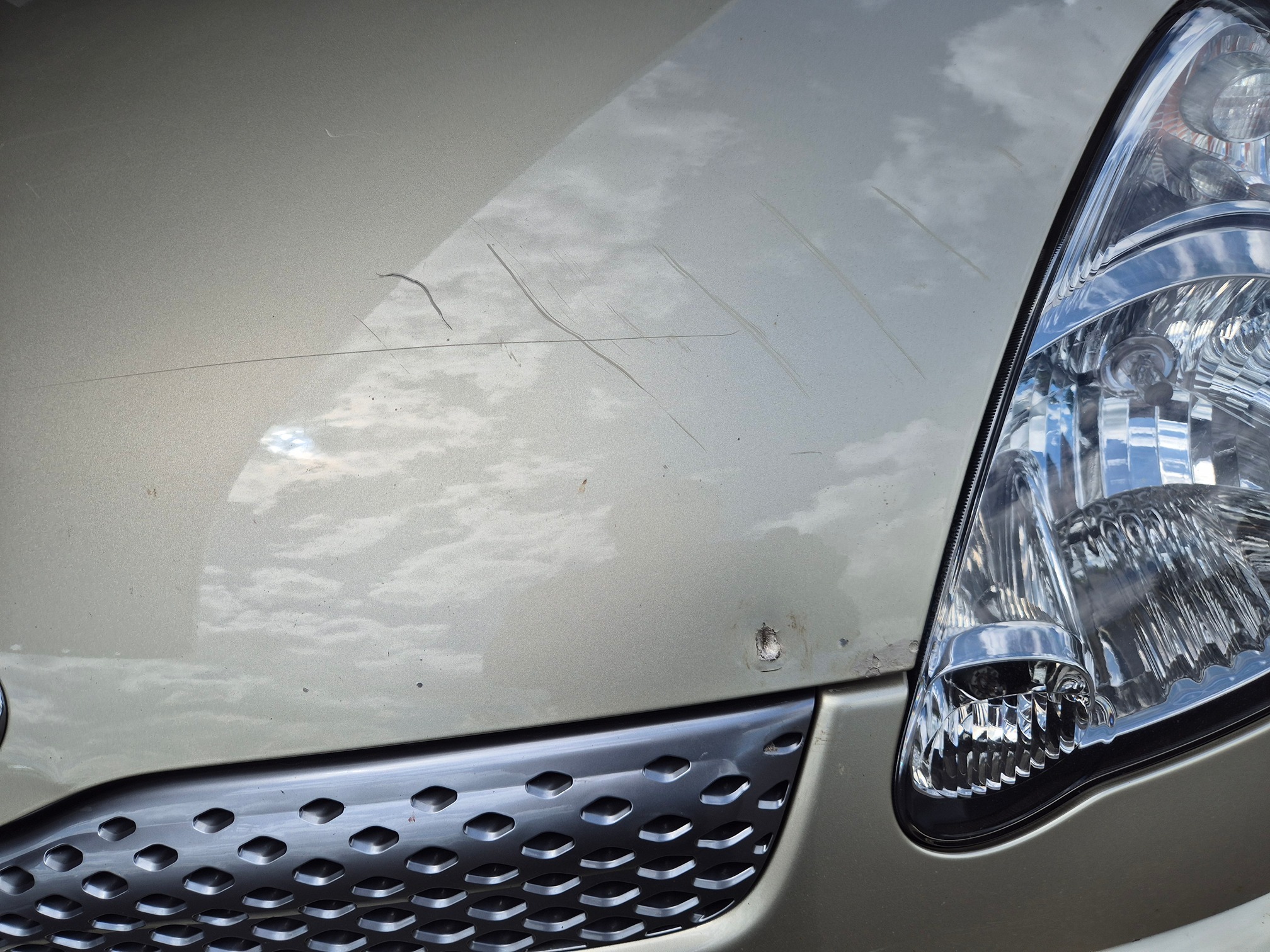 TOYOTA Yaris Verso 1.5 — zdjęcie 12