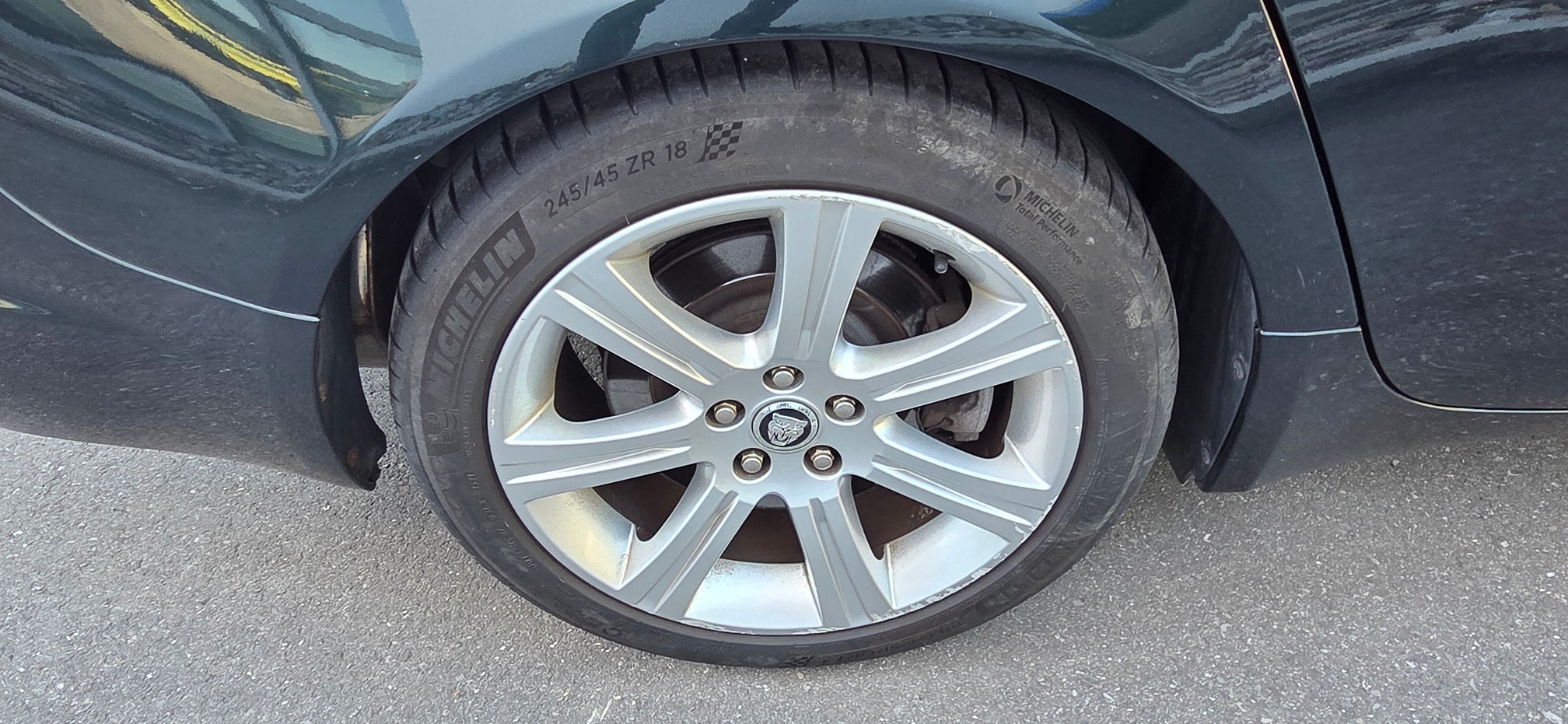 JAGUAR XF 3.0L Diesel S — zdjęcie 11