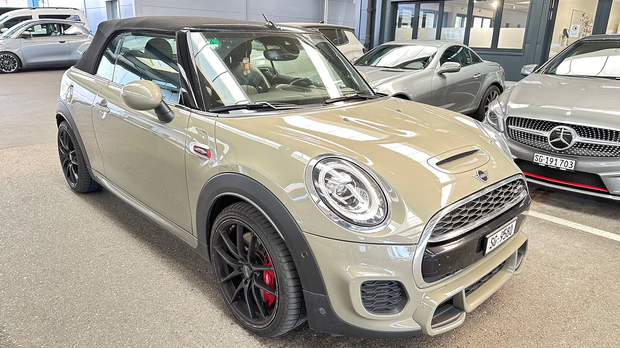 MINI Cabrio JCW — zdjęcie 2
