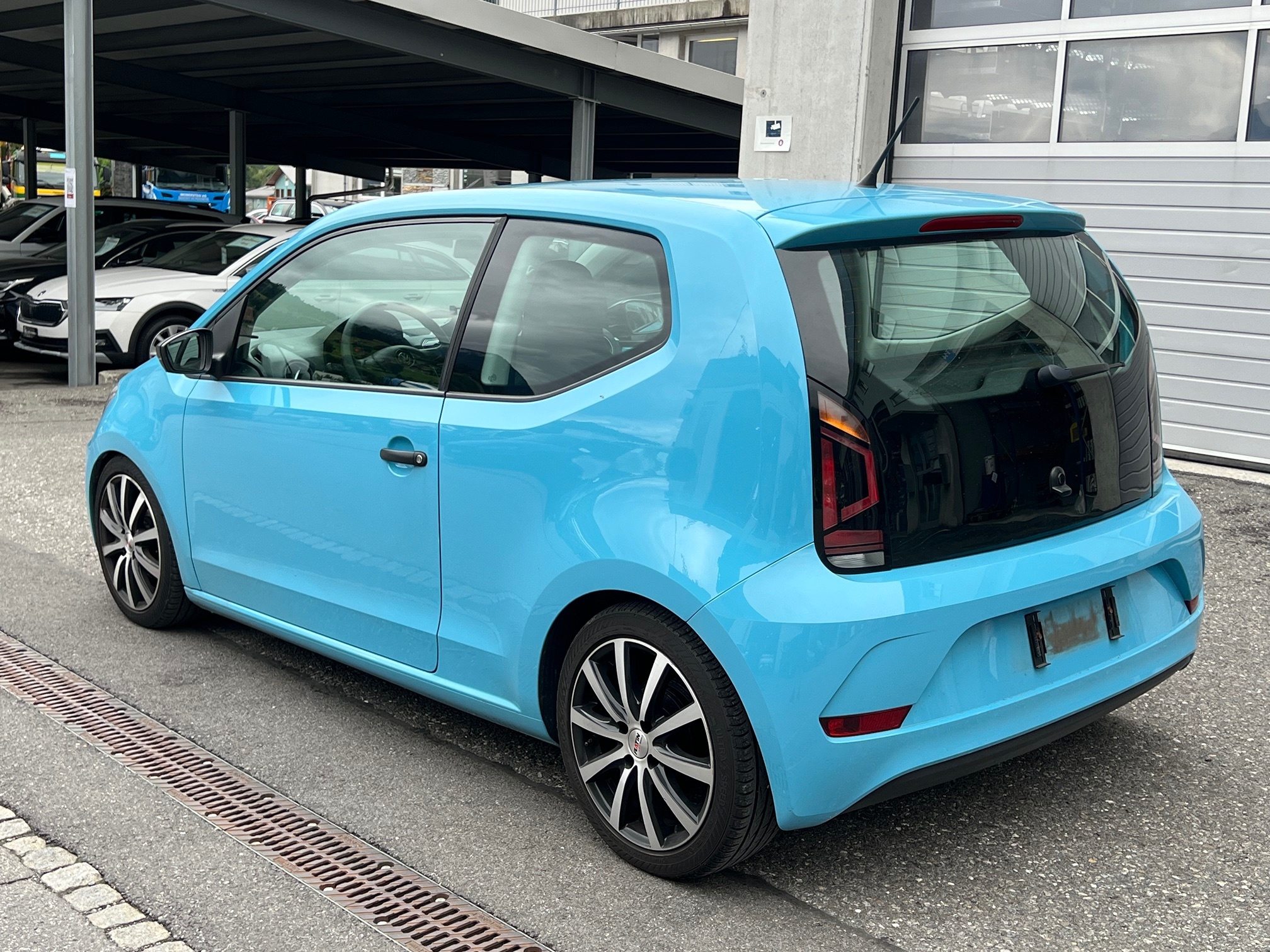 VW UP 1.0 BMT 44kW — zdjęcie 11