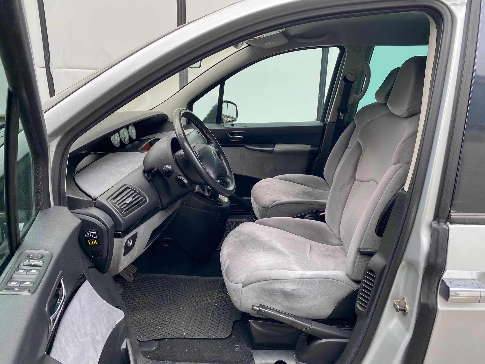 CITROEN C8 2.0 HDi FAP 7 Sitze — zdjęcie 5