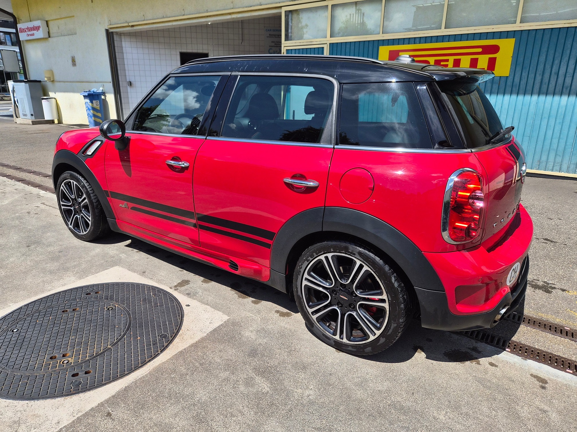 MINI JCW ALL4 — zdjęcie 4