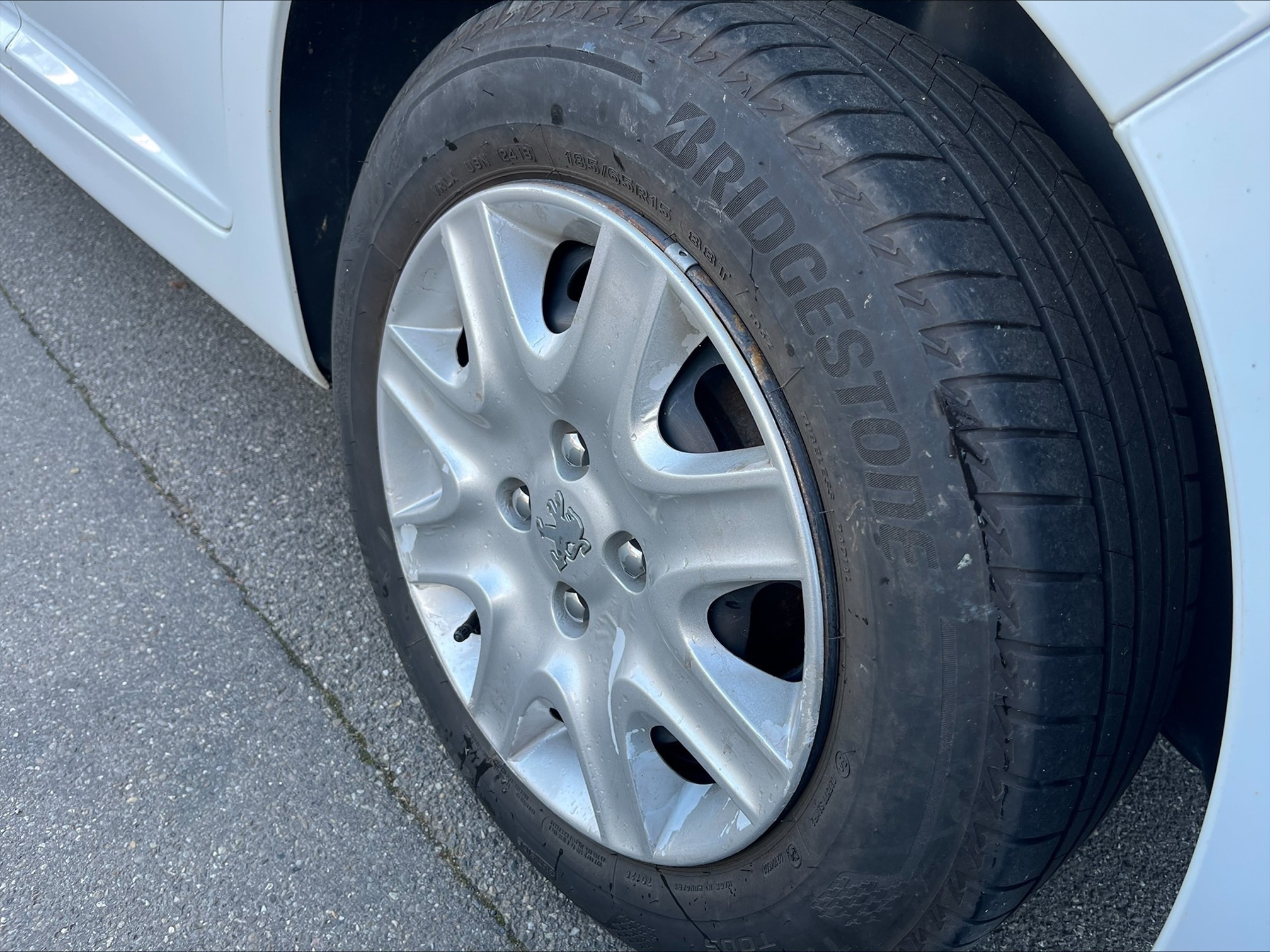 PEUGEOT 207 SW 1.4i 16V — zdjęcie 9