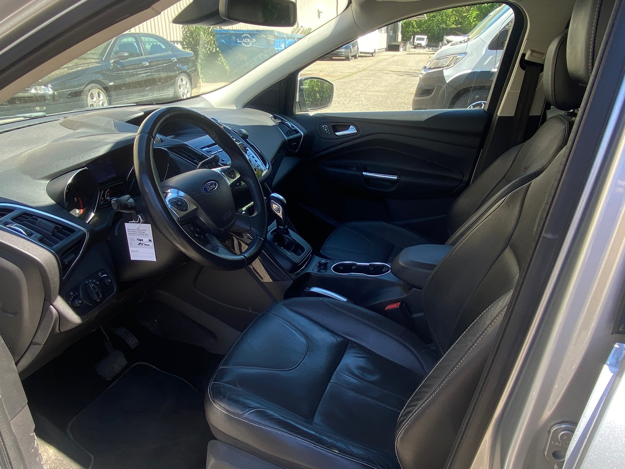 FORD Kuga 2.0 TDCi 4x4 — zdjęcie 10