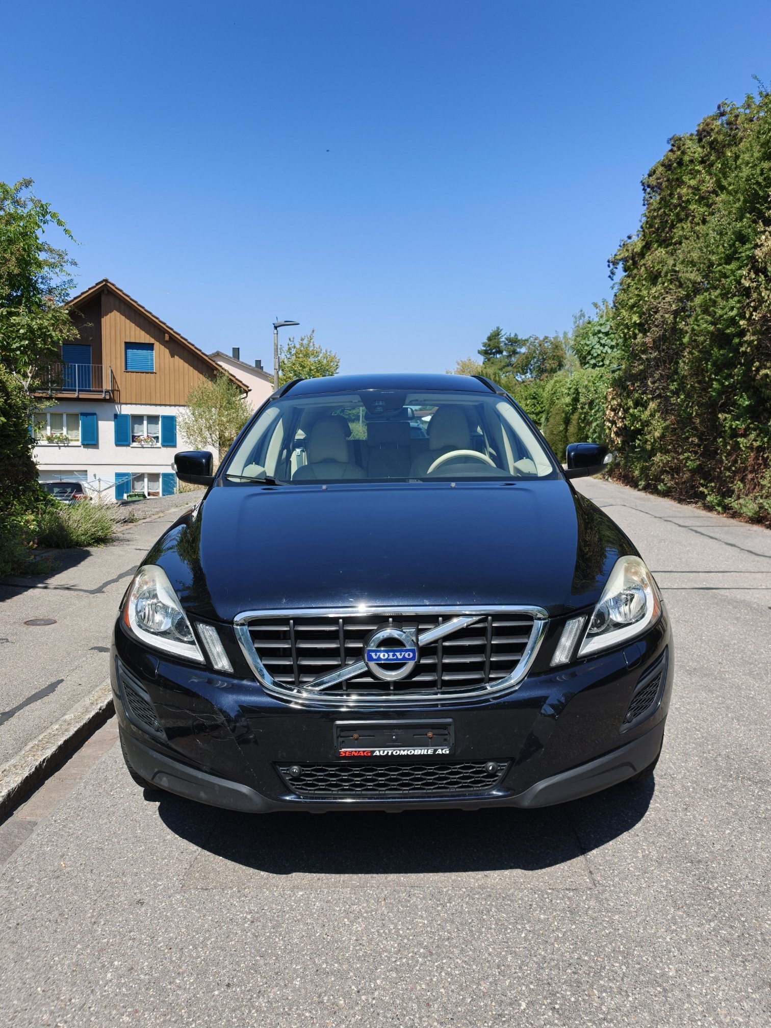 VOLVO XC60 D3 AWD — zdjęcie 2
