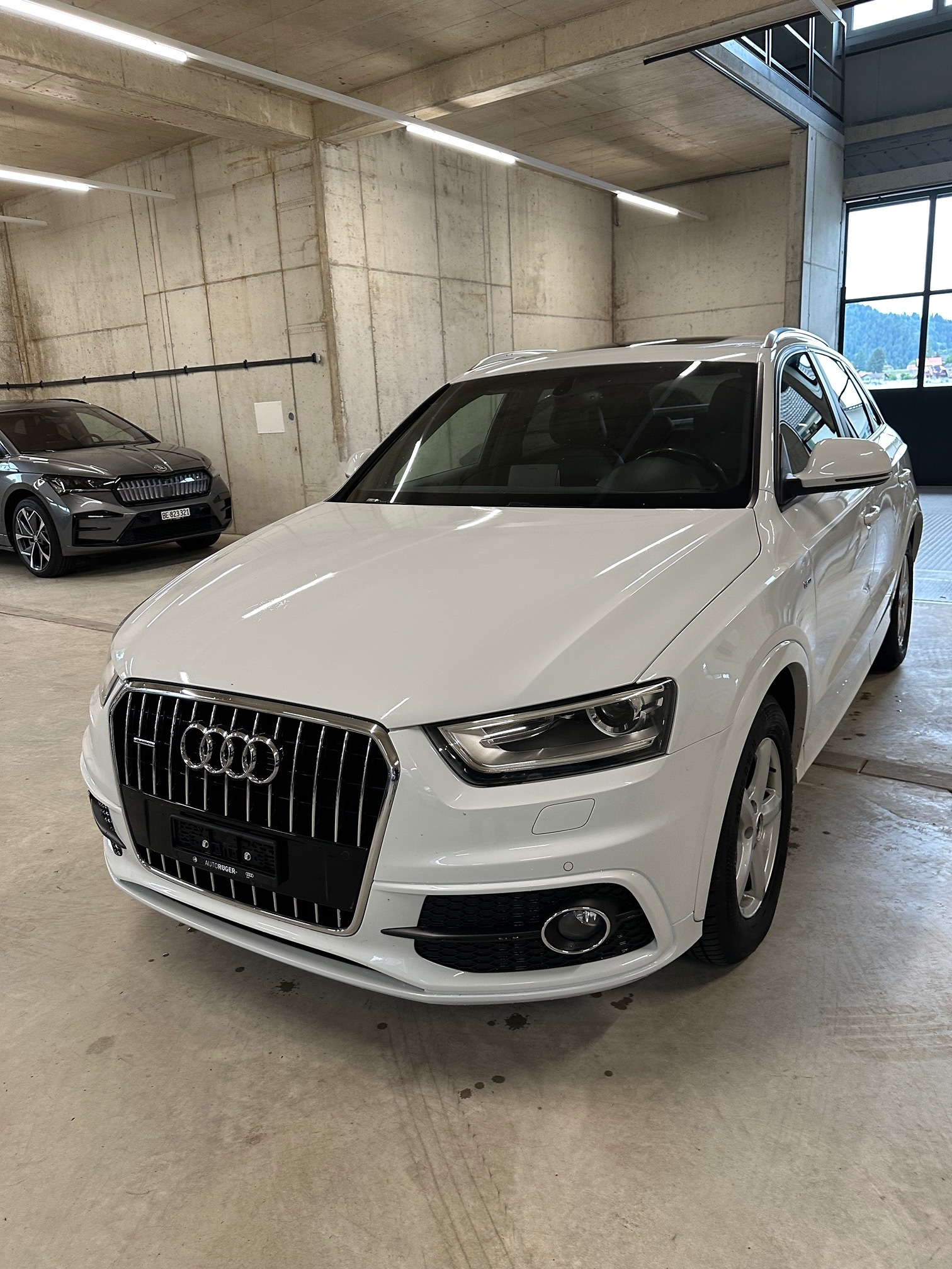 AUDI Q3 2.0TDI quattro — zdjęcie 5