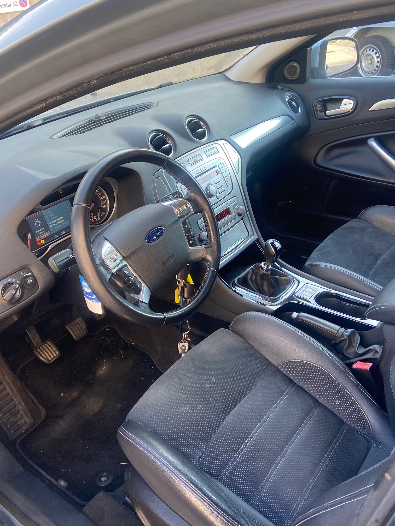 FORD Mondeo 2.5 Turbo — zdjęcie 9