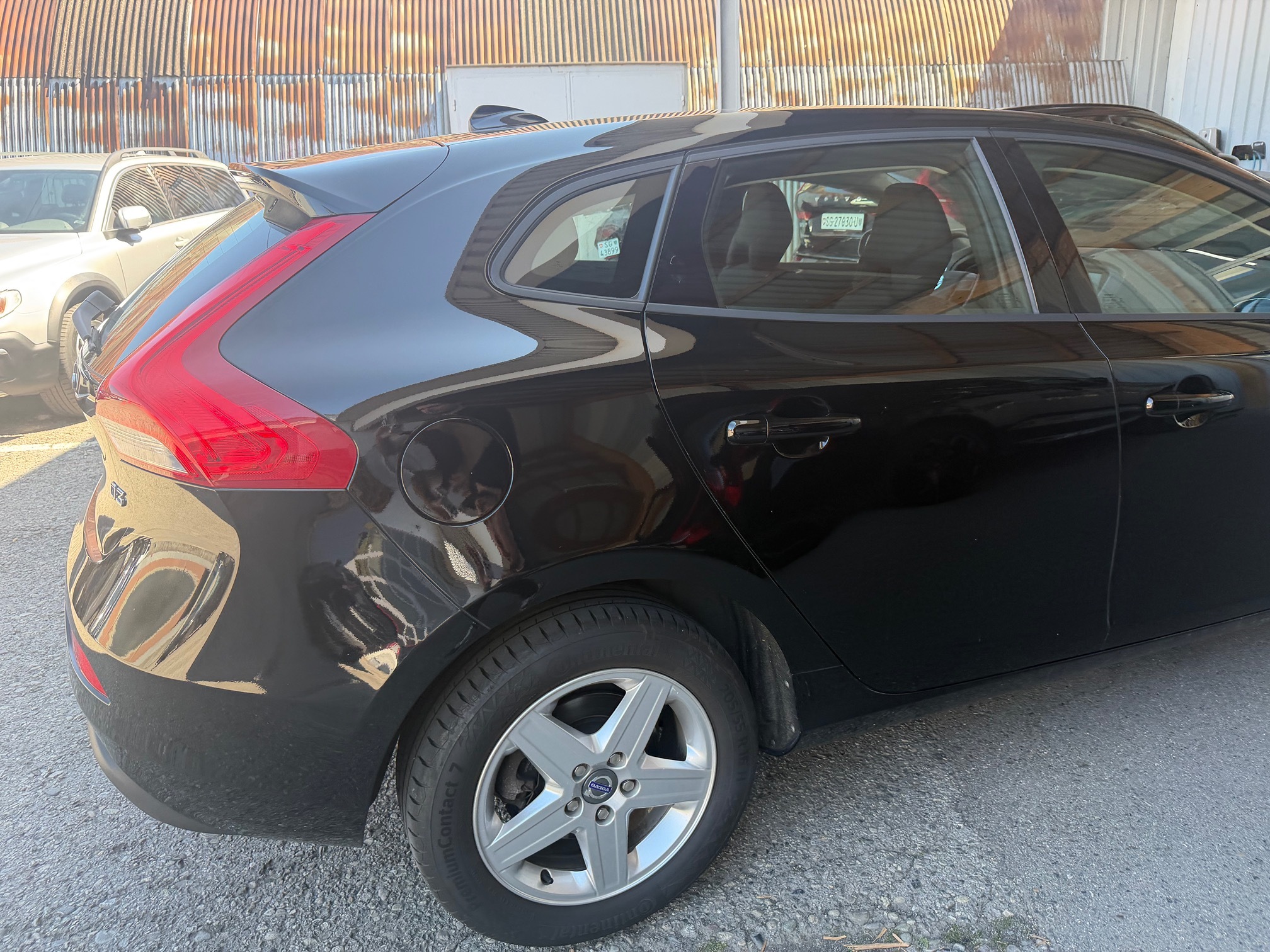 VOLVO V40 D3 — zdjęcie 7